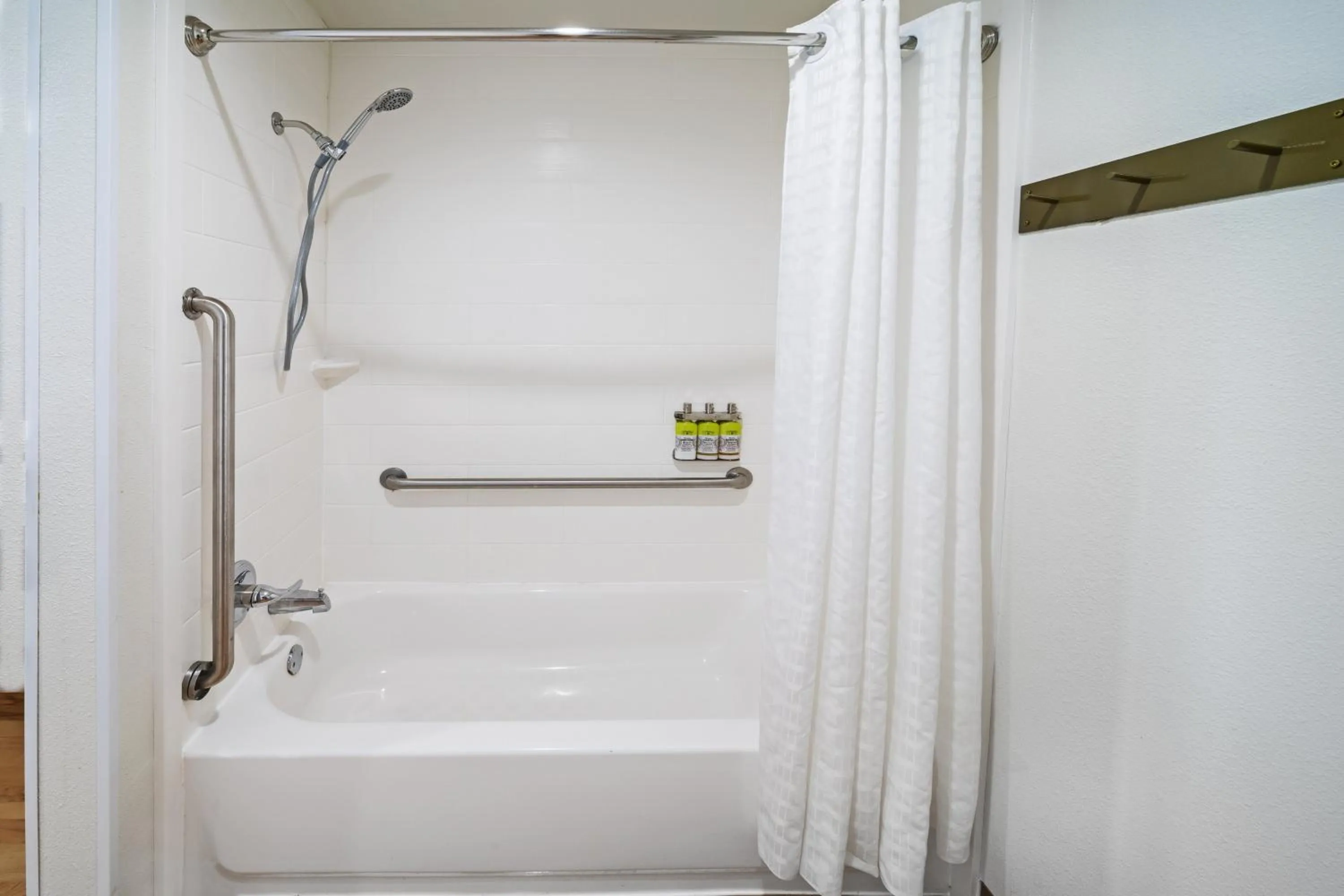 Photo of the whole room in Candlewood Suites - Muskogee by IHG