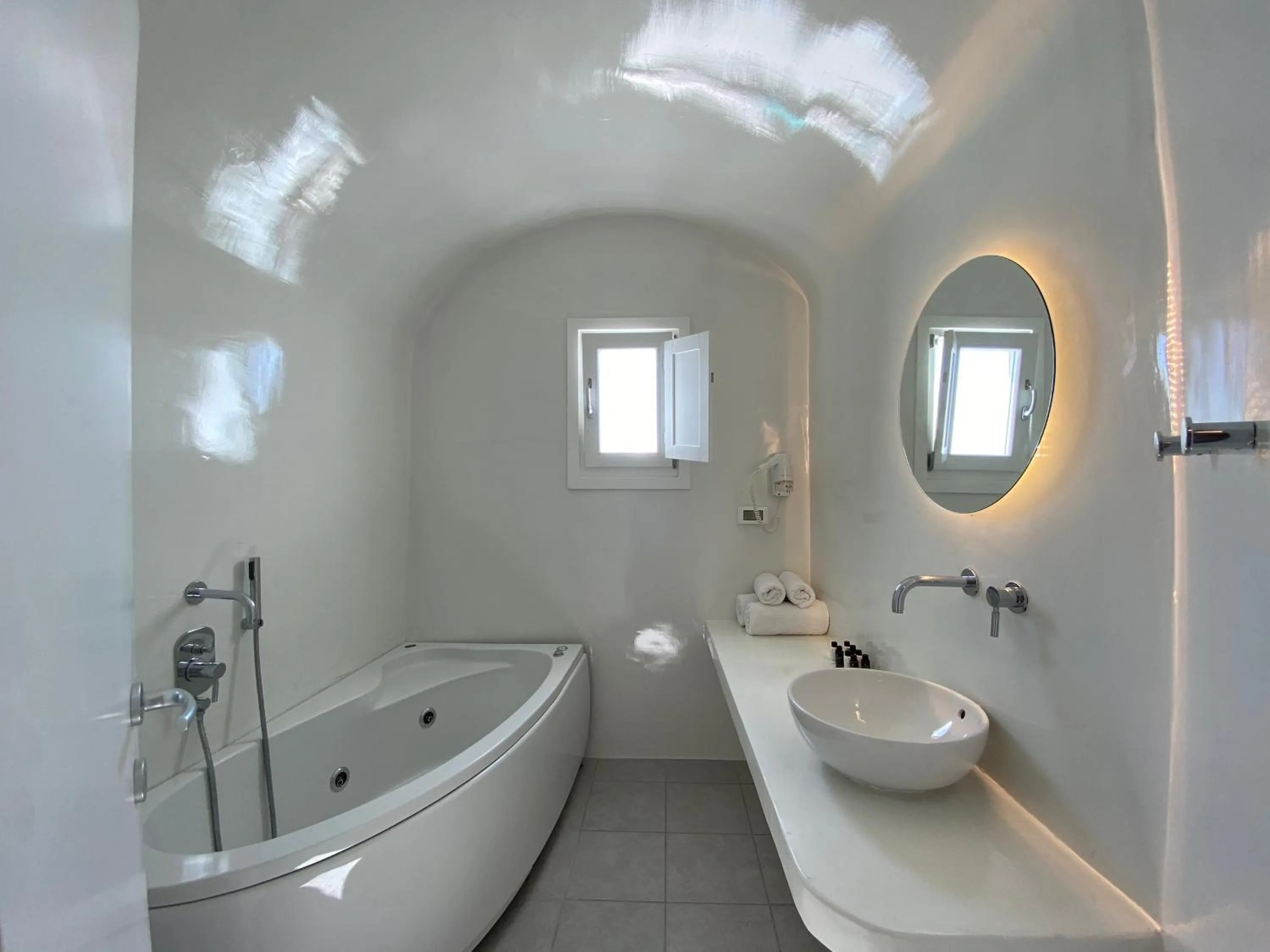 Bathroom in Panorama Suites