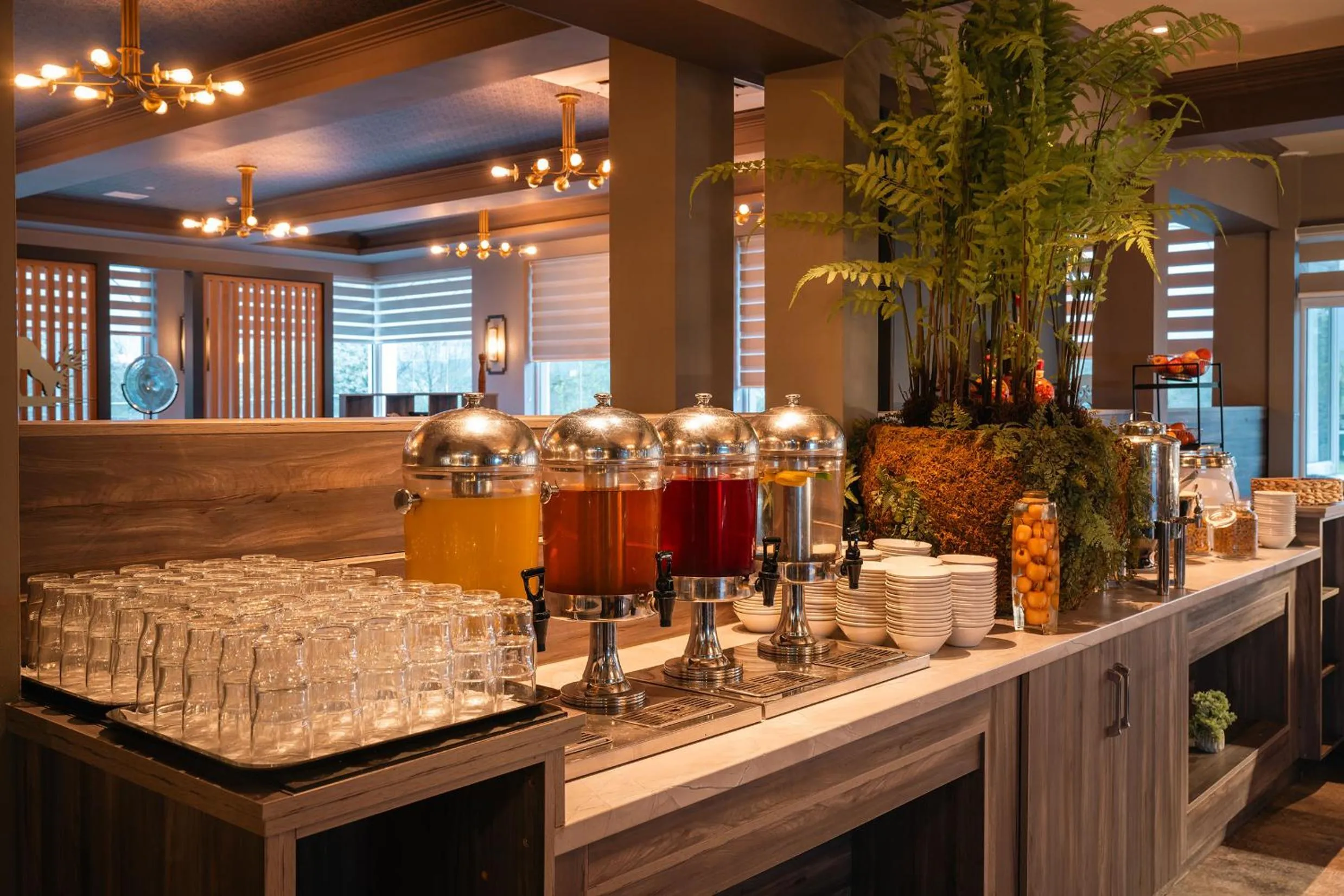 Breakfast in Gleneagle River Apartments