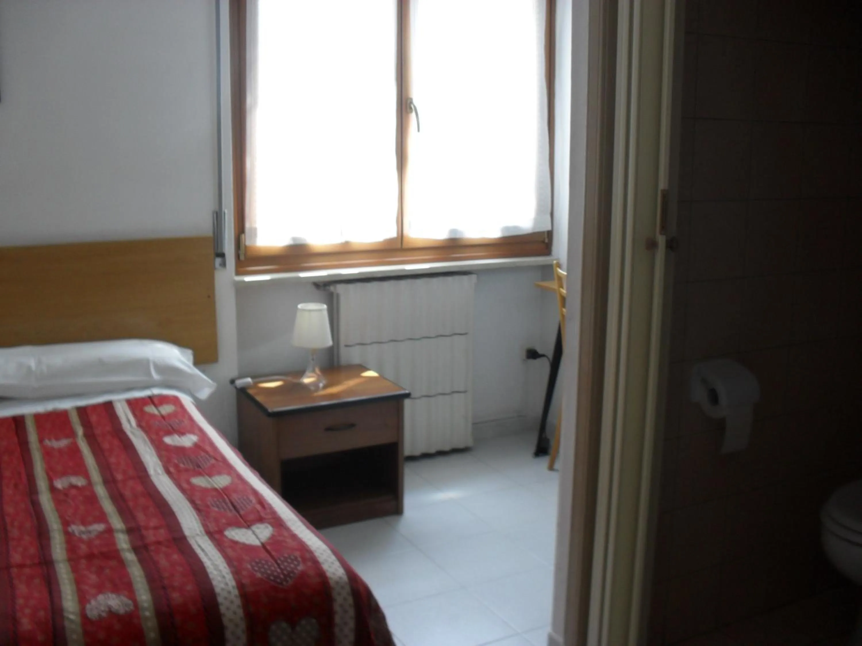 Property building, Bed in Al Caminetto