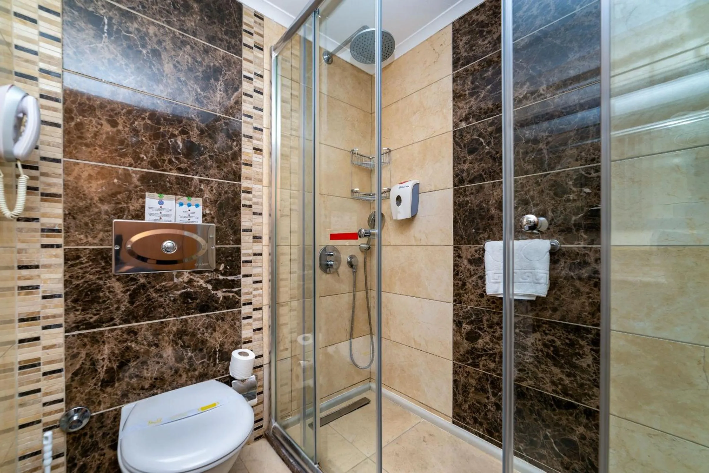 Shower in Primasol Hane Family Resort Hotel