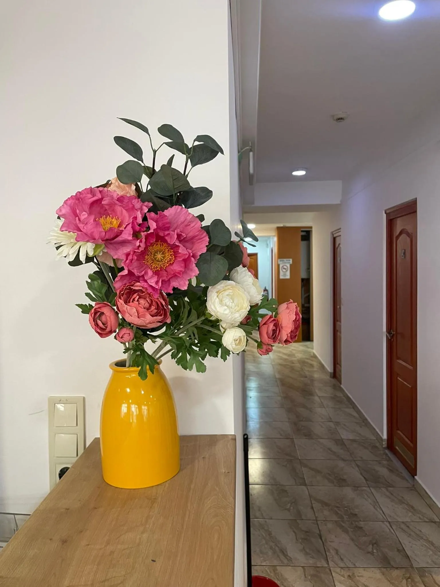 Lobby or reception in Center Hostel and Guest House