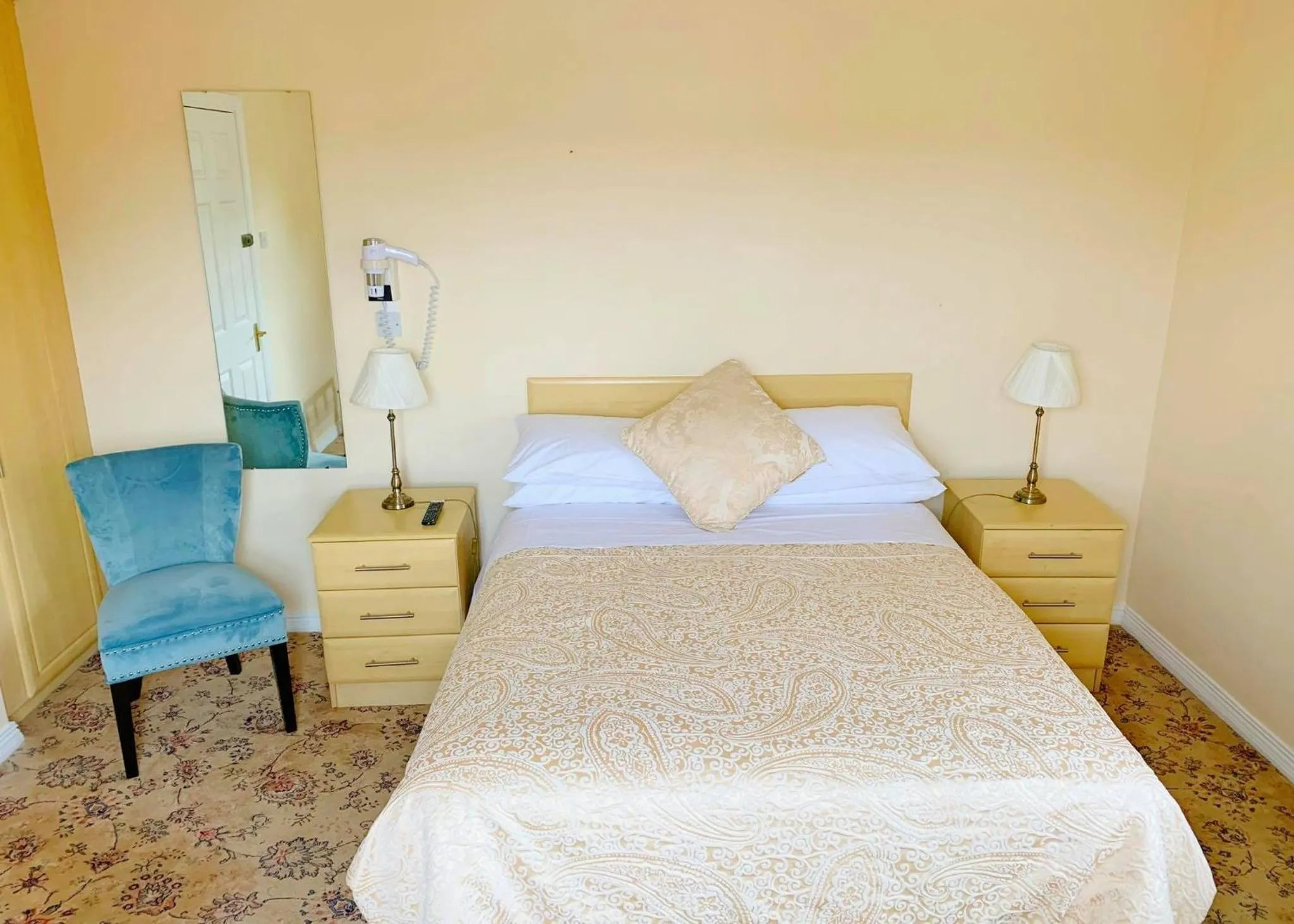 Shower, Bed in Redclyffe Guesthouse