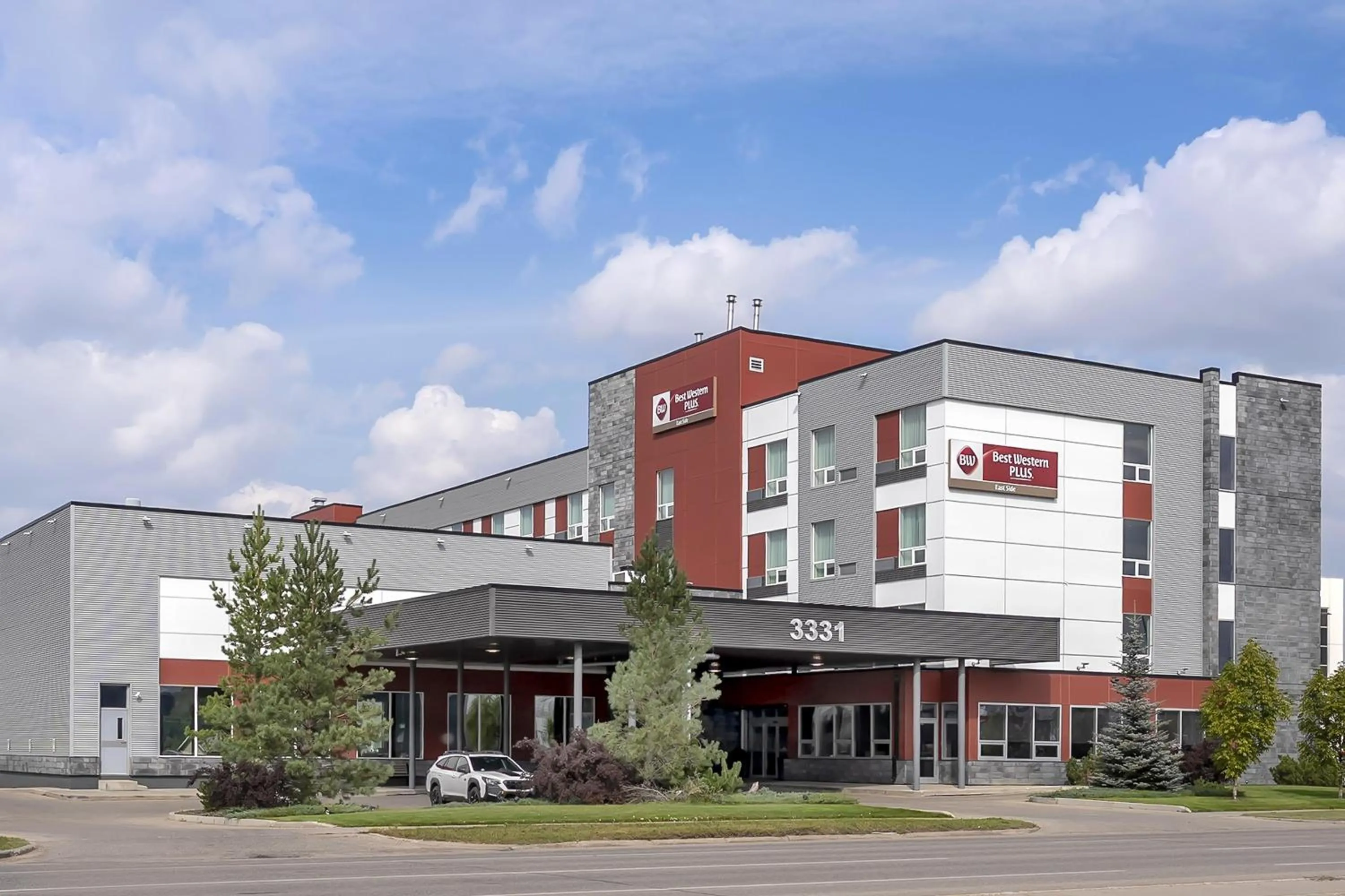 Property building in Best Western Plus East Side