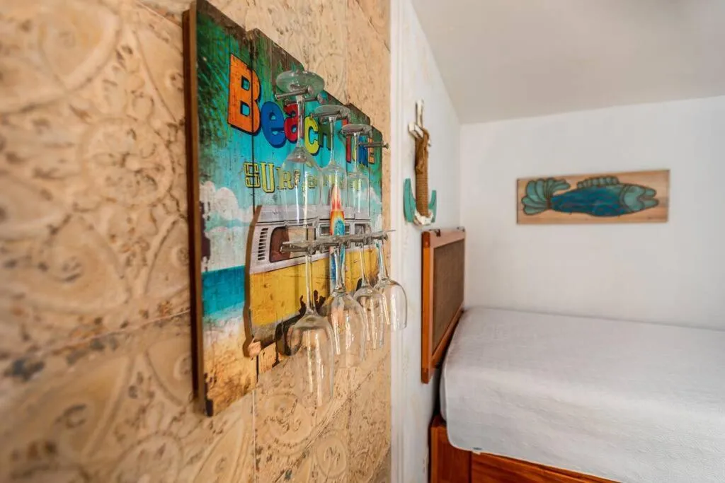 Decorative detail, Bed in Amazing Apartments, A-Juan Dolio, El Bonito II