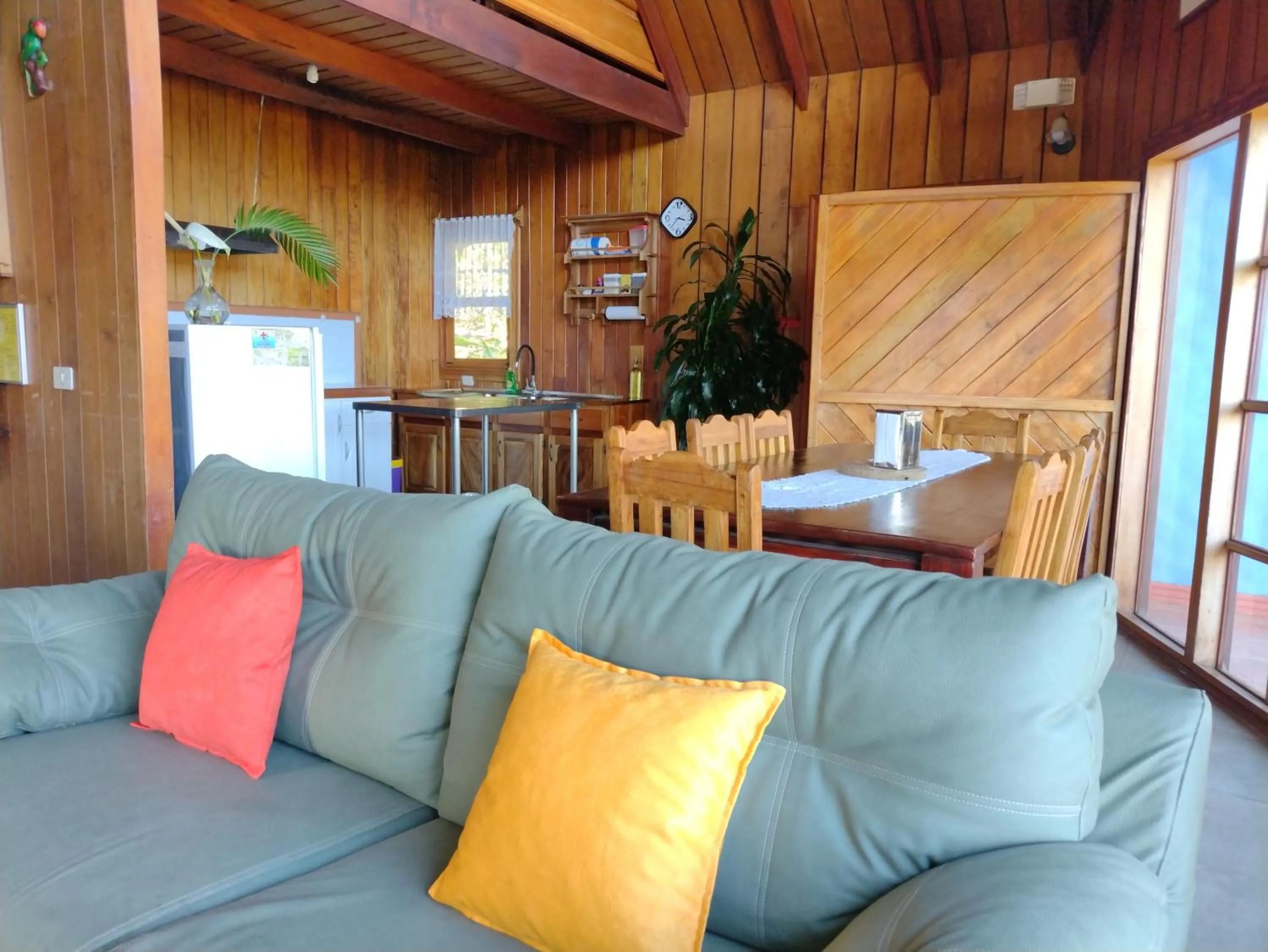 Dining area in Hotel Claro de Luna
