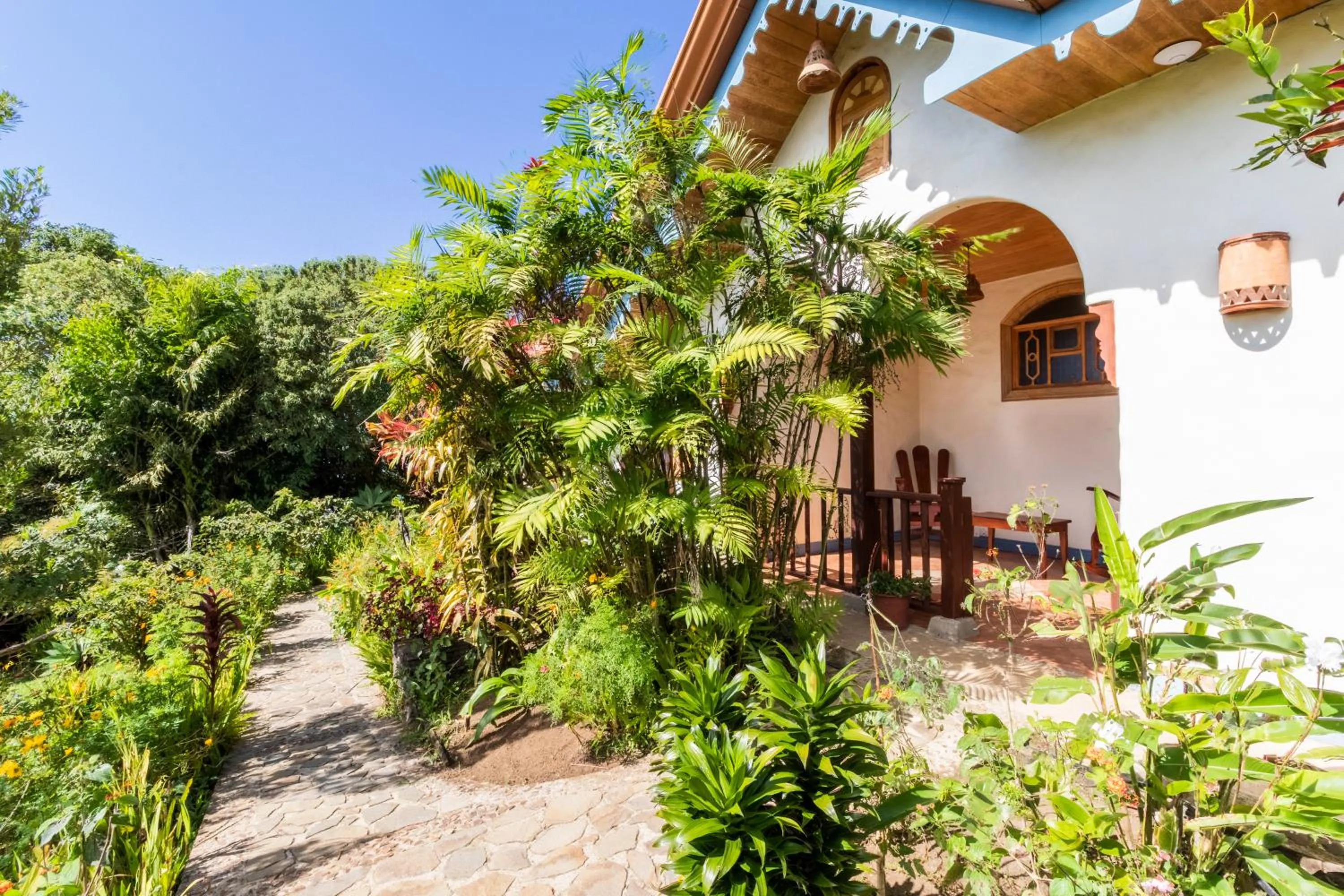 Property building in Hotel Claro de Luna