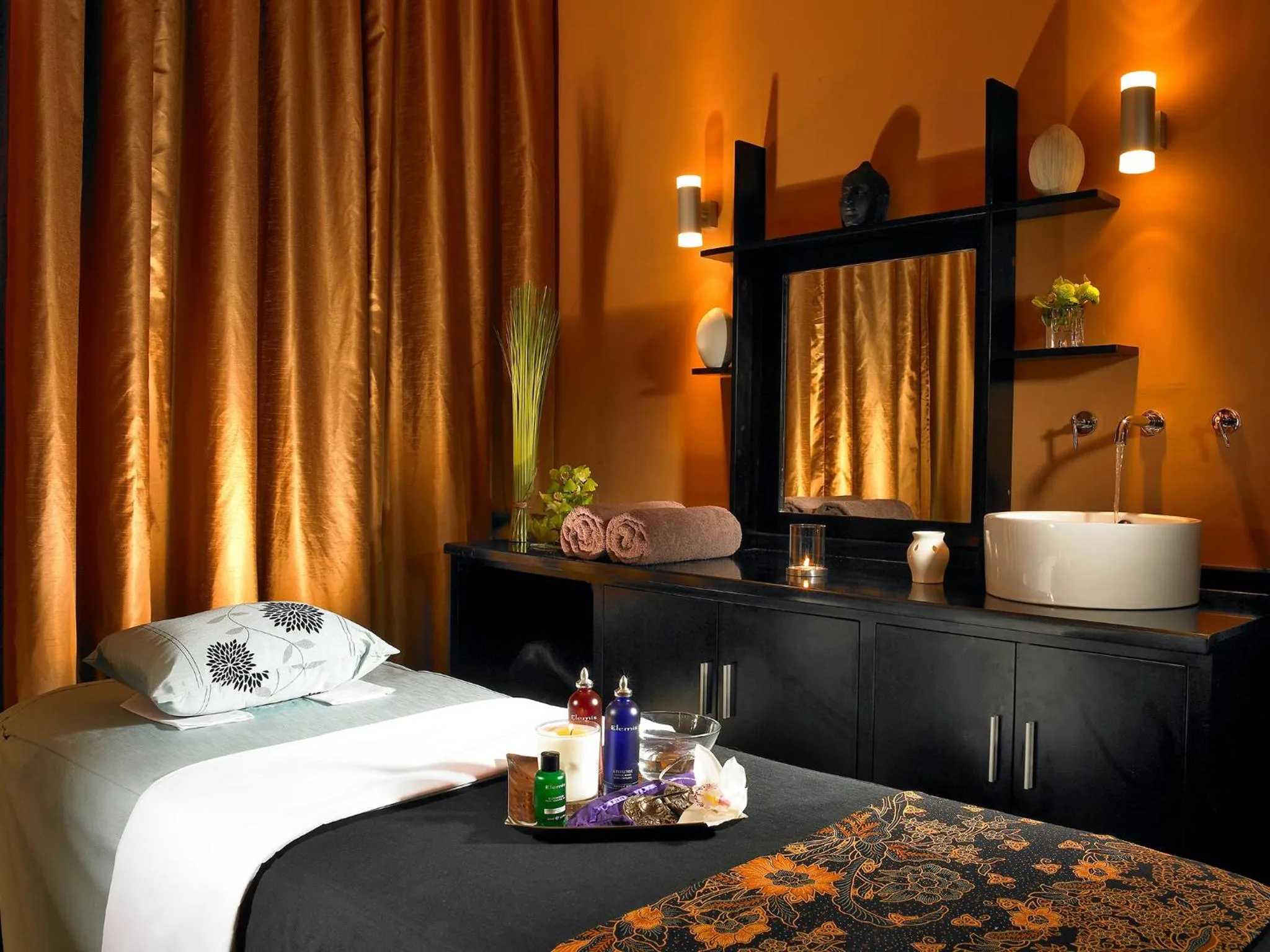 Spa and wellness centre/facilities, Bed in Horse & Jockey Hotel