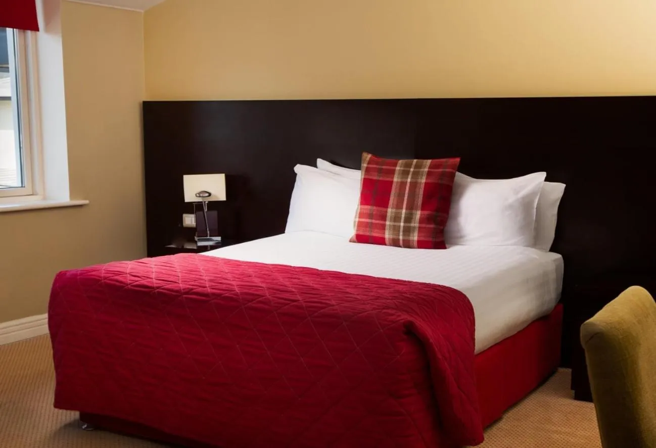 Bed in Horse & Jockey Hotel
