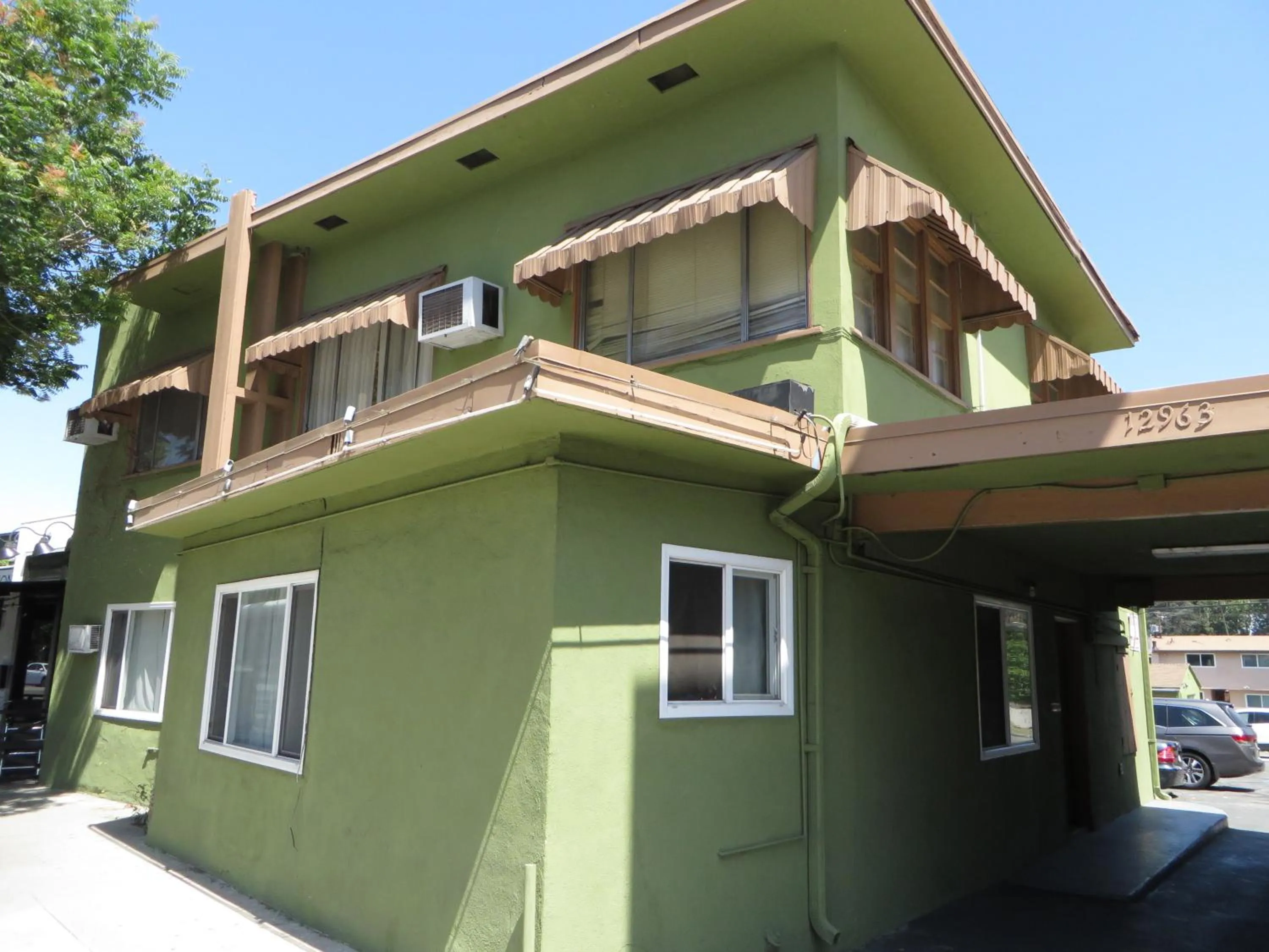 Property building in Park Motel