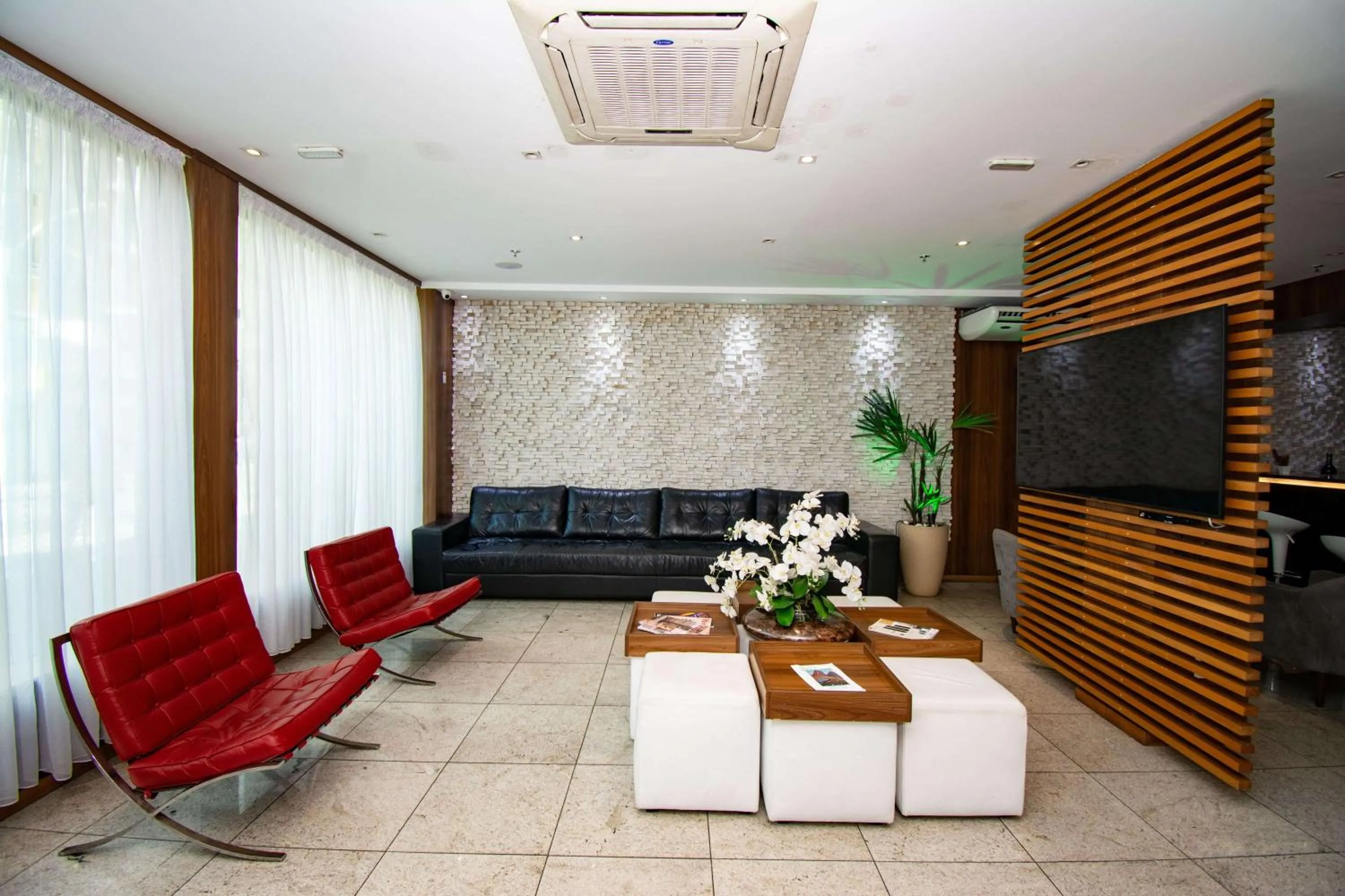 Lobby or reception in Casa Nova Hotel