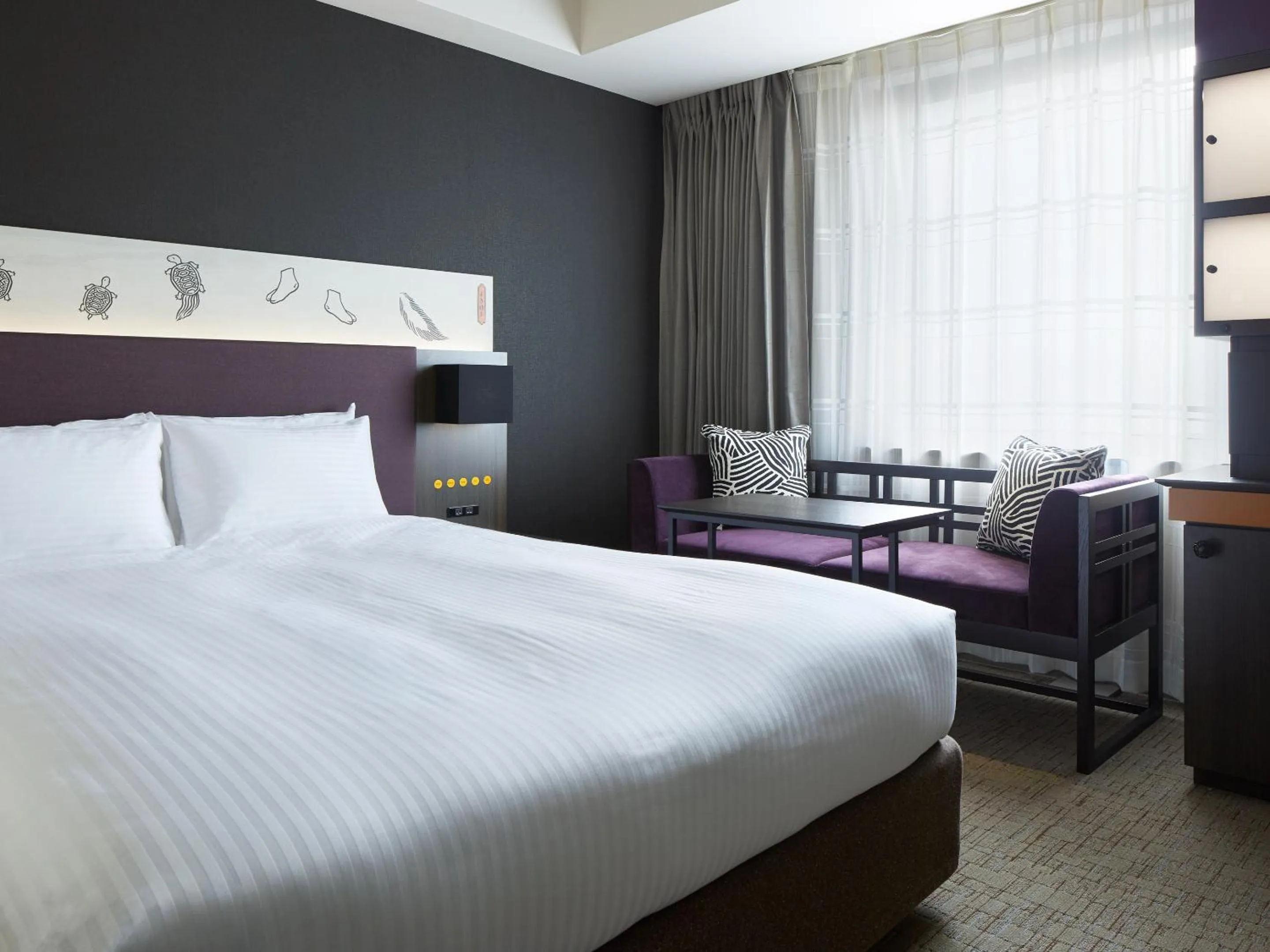 Photo of the whole room, Bed in Mitsui Garden Hotel Kyobashi - Tokyo Station