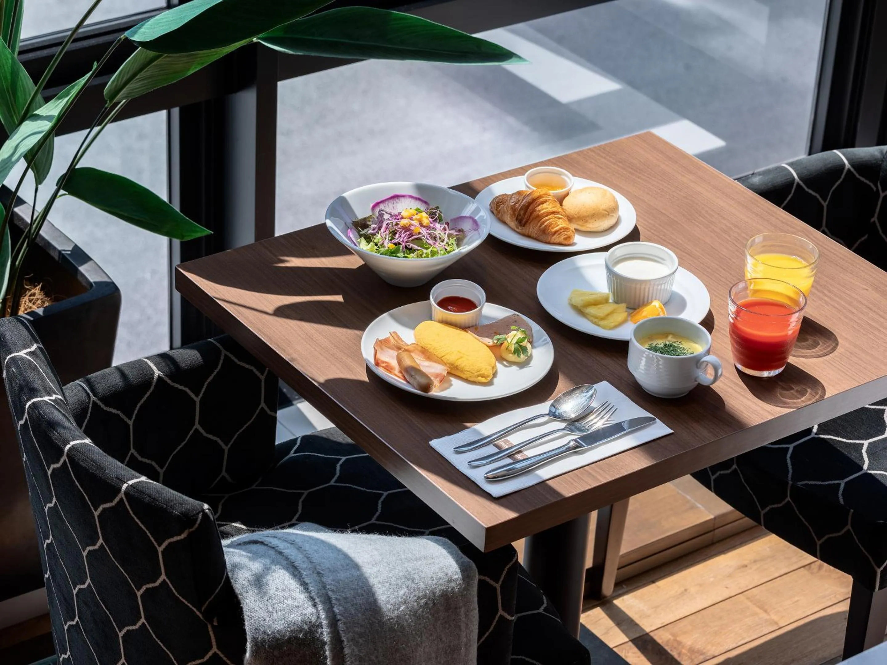 Breakfast in Mitsui Garden Hotel Kyobashi - Tokyo Station