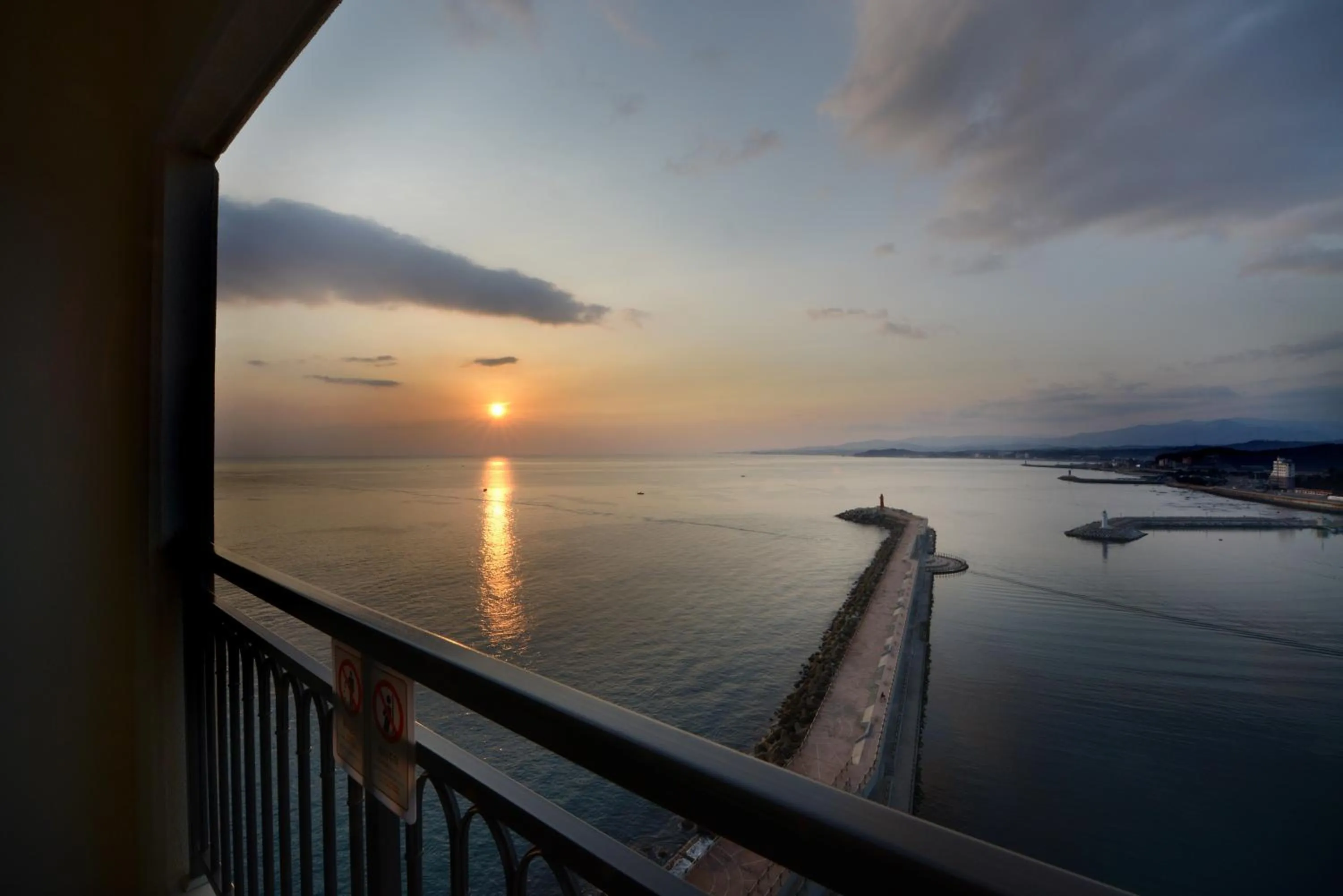 View (from property/room) in Ramada by Wyndham Gangwon Sokcho