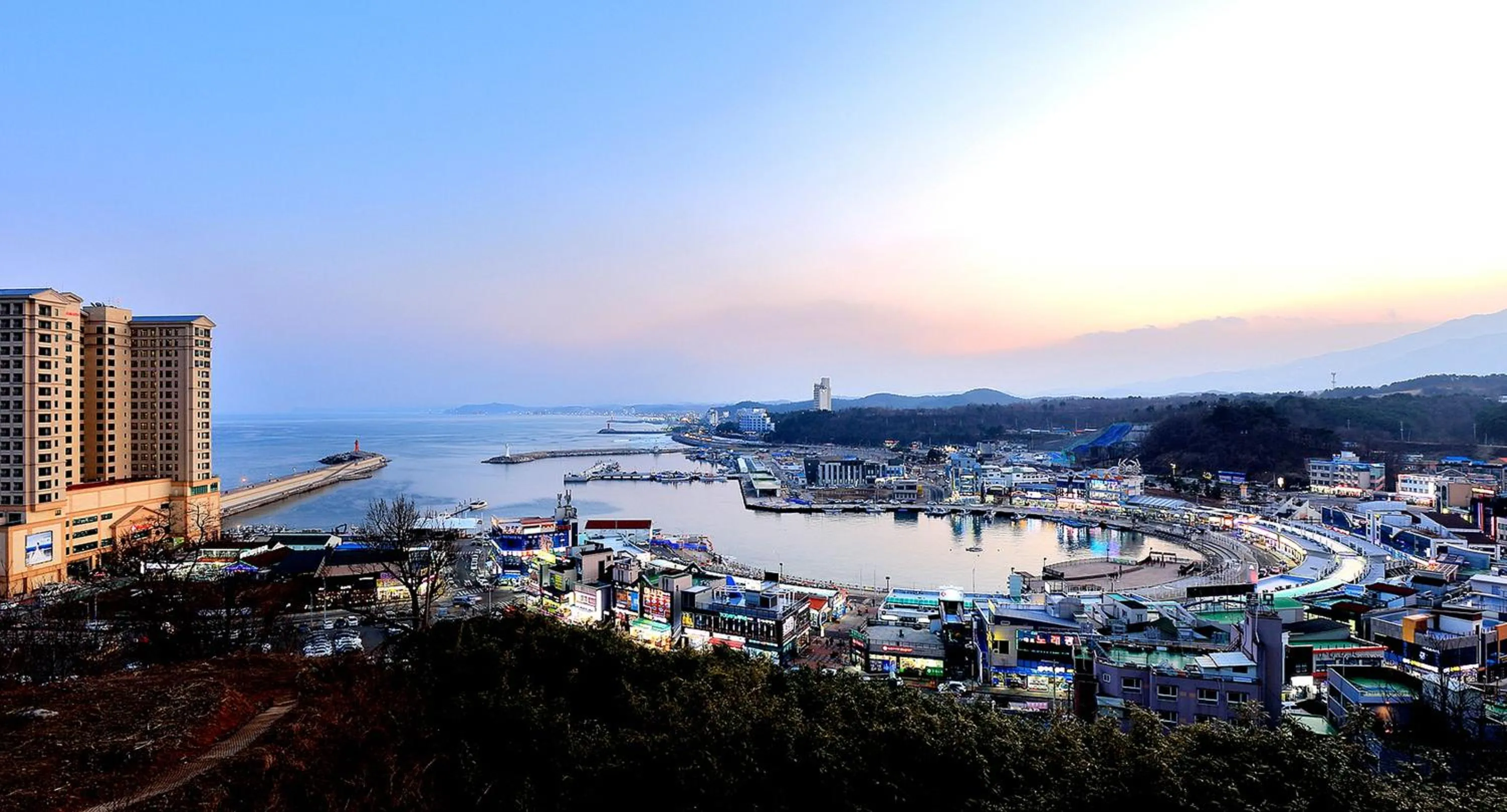 Beach in Ramada by Wyndham Gangwon Sokcho