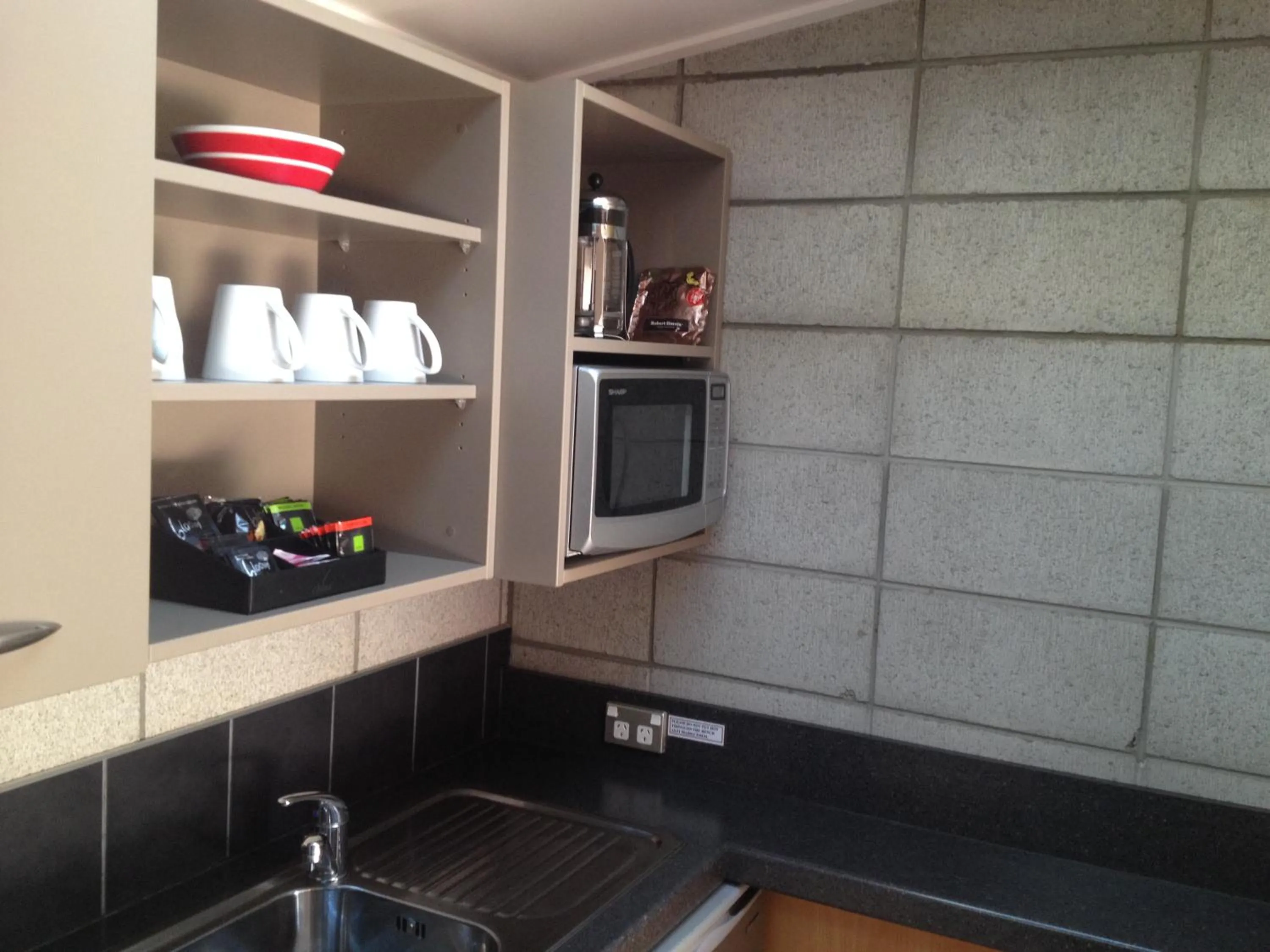 Kitchen or kitchenette in Kaiapoi on Williams Motel