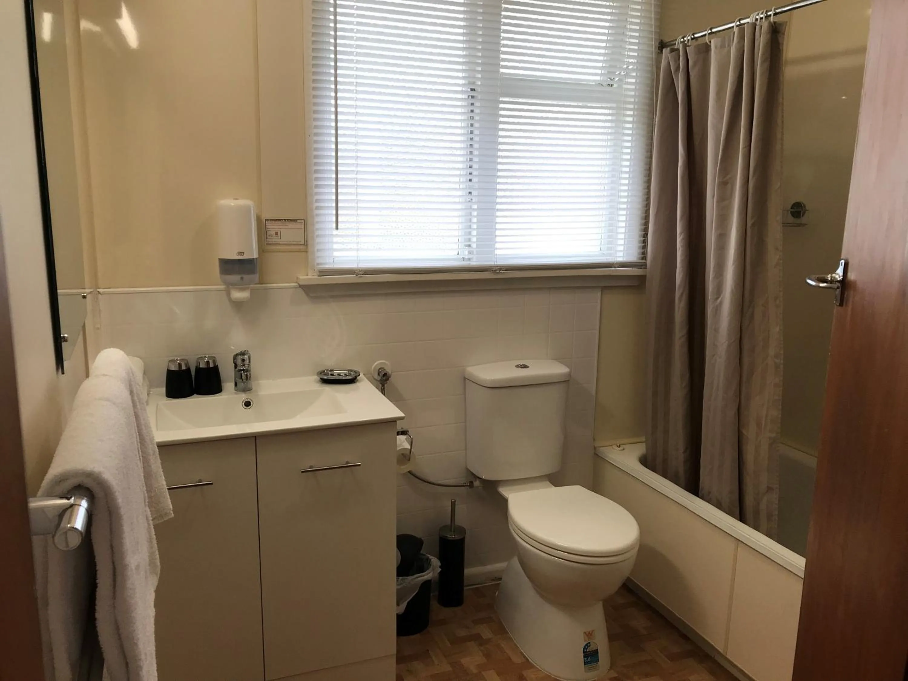 Toilet in Kaiapoi on Williams Motel