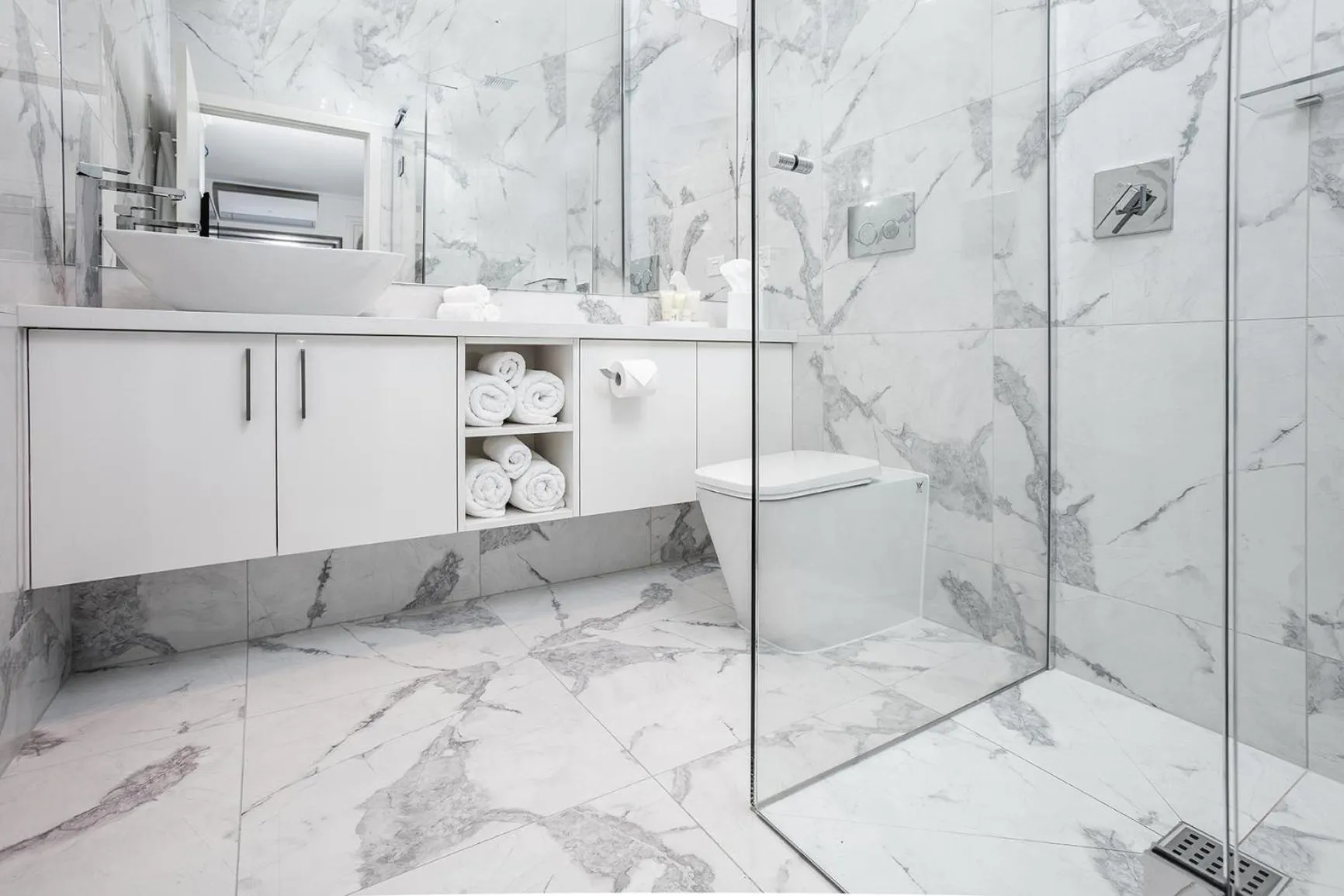 Newington Apartments