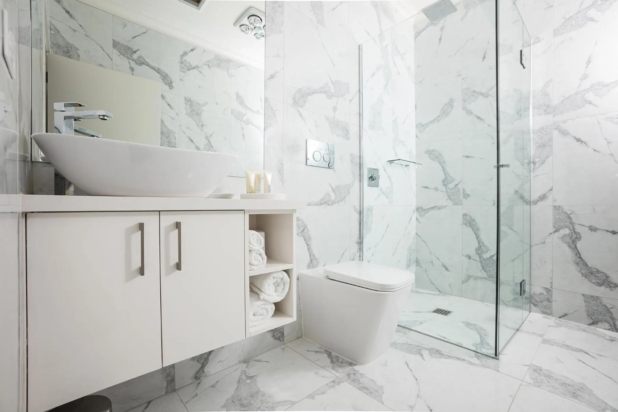 Newington Apartments