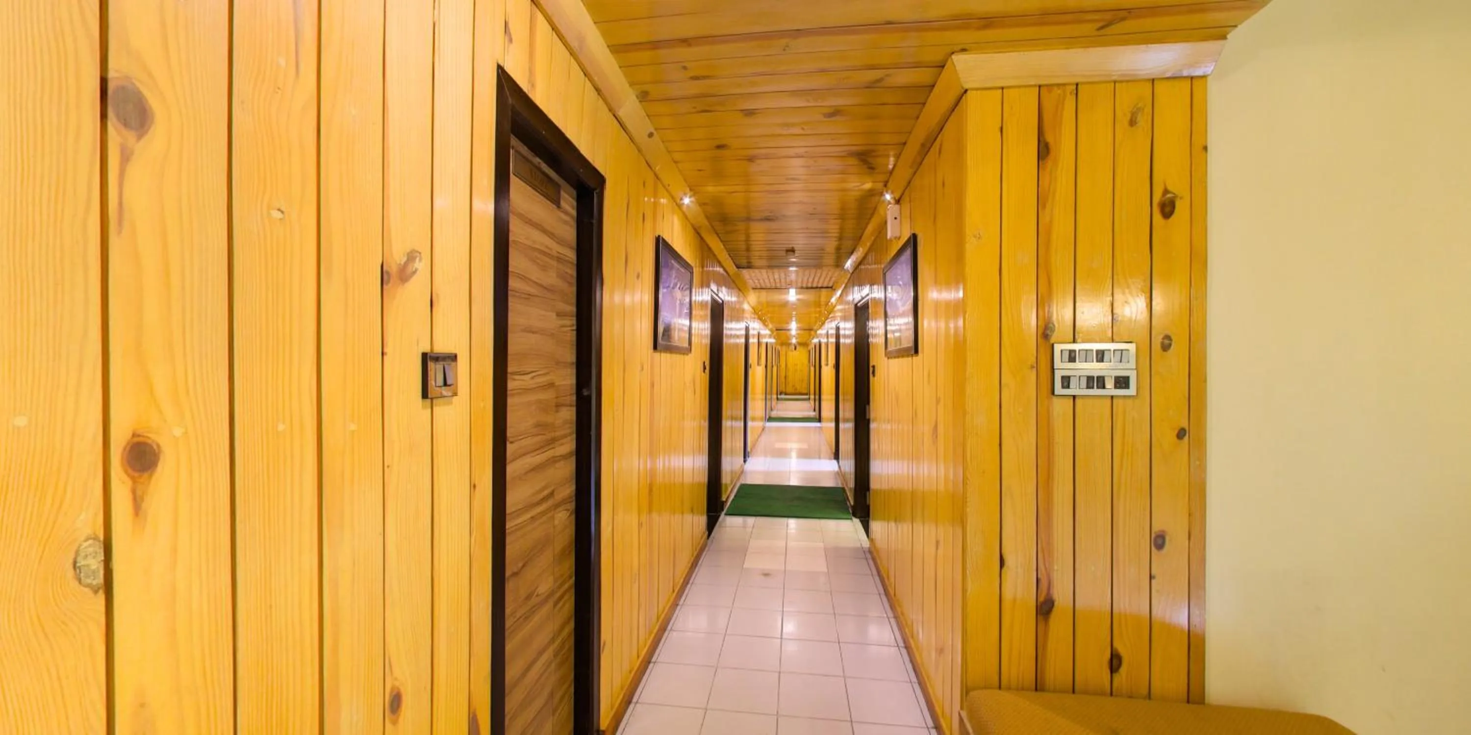 Facade/entrance in Hotel Vishram