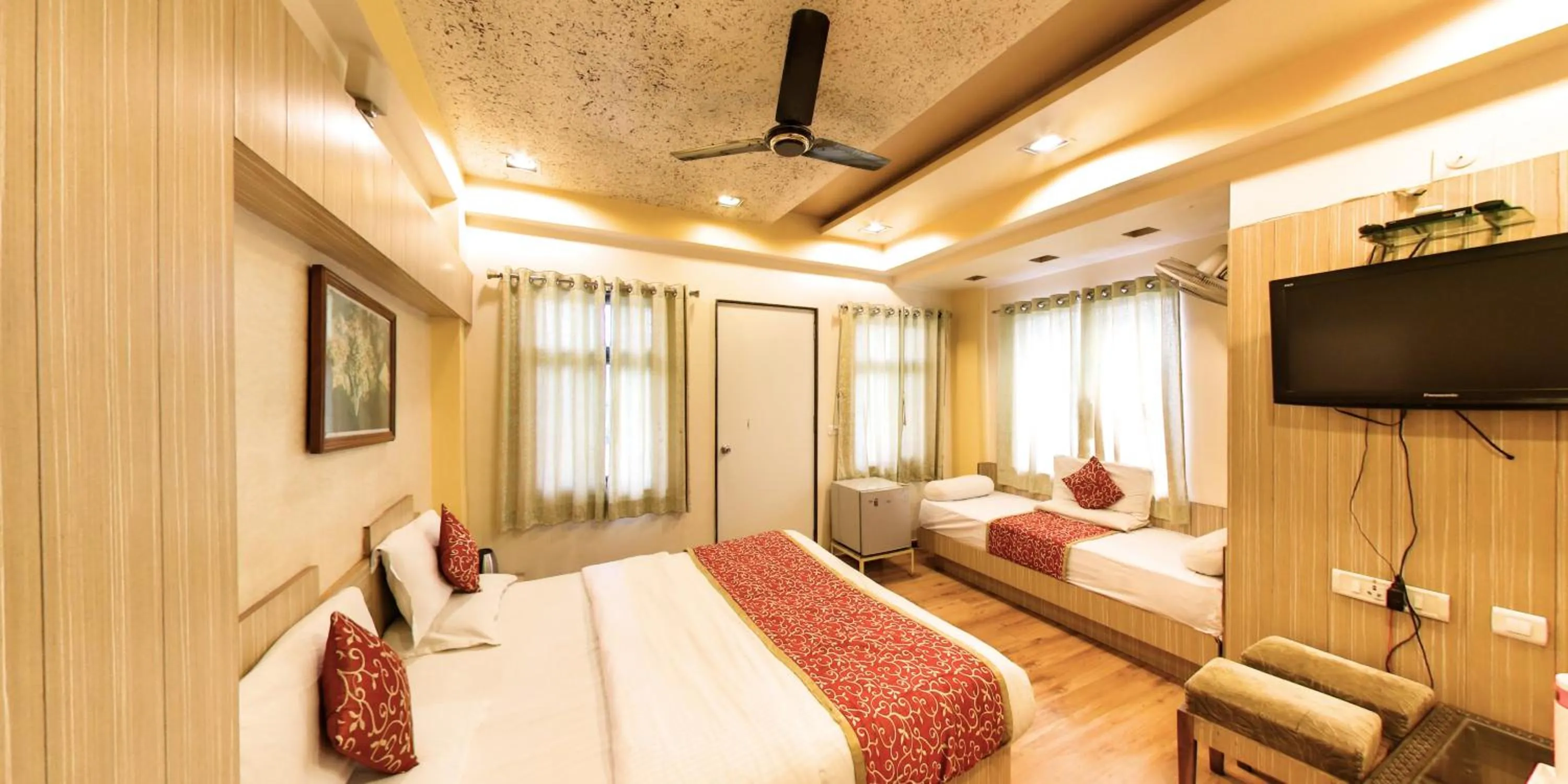 Bed in Hotel Vishram