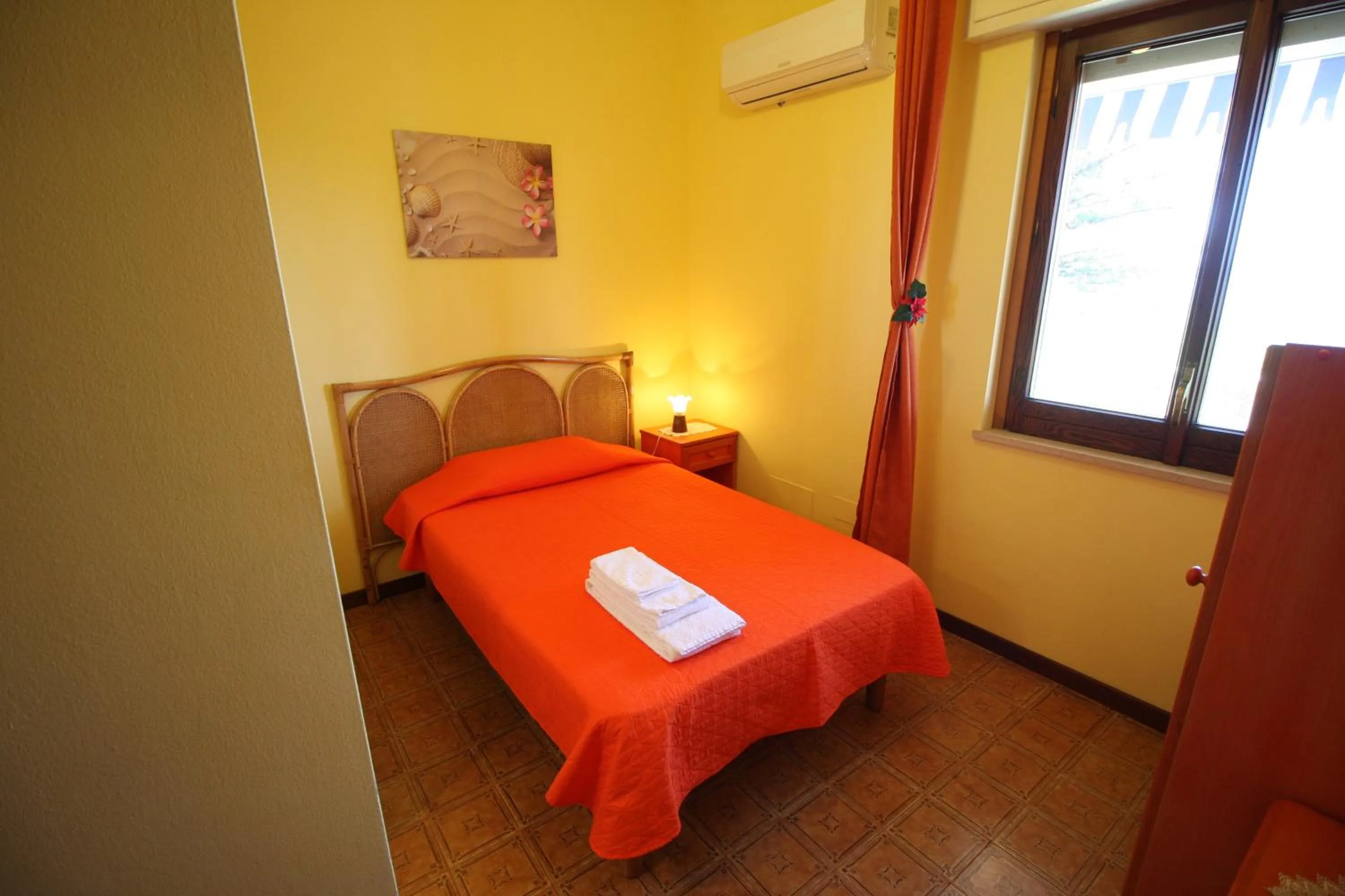 Bed in B&B Villa Rosa