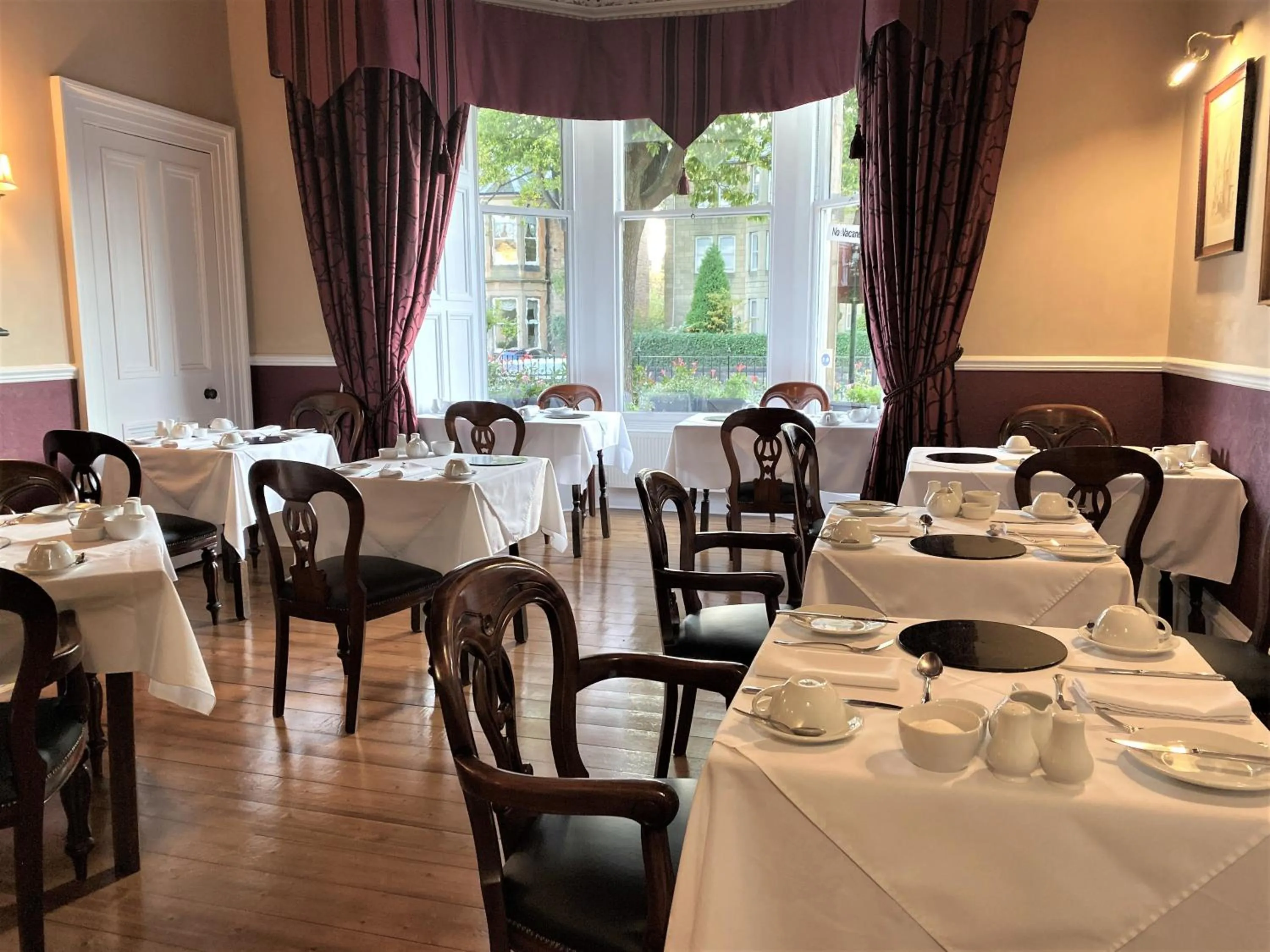 Restaurant/places to eat in Glenalmond House