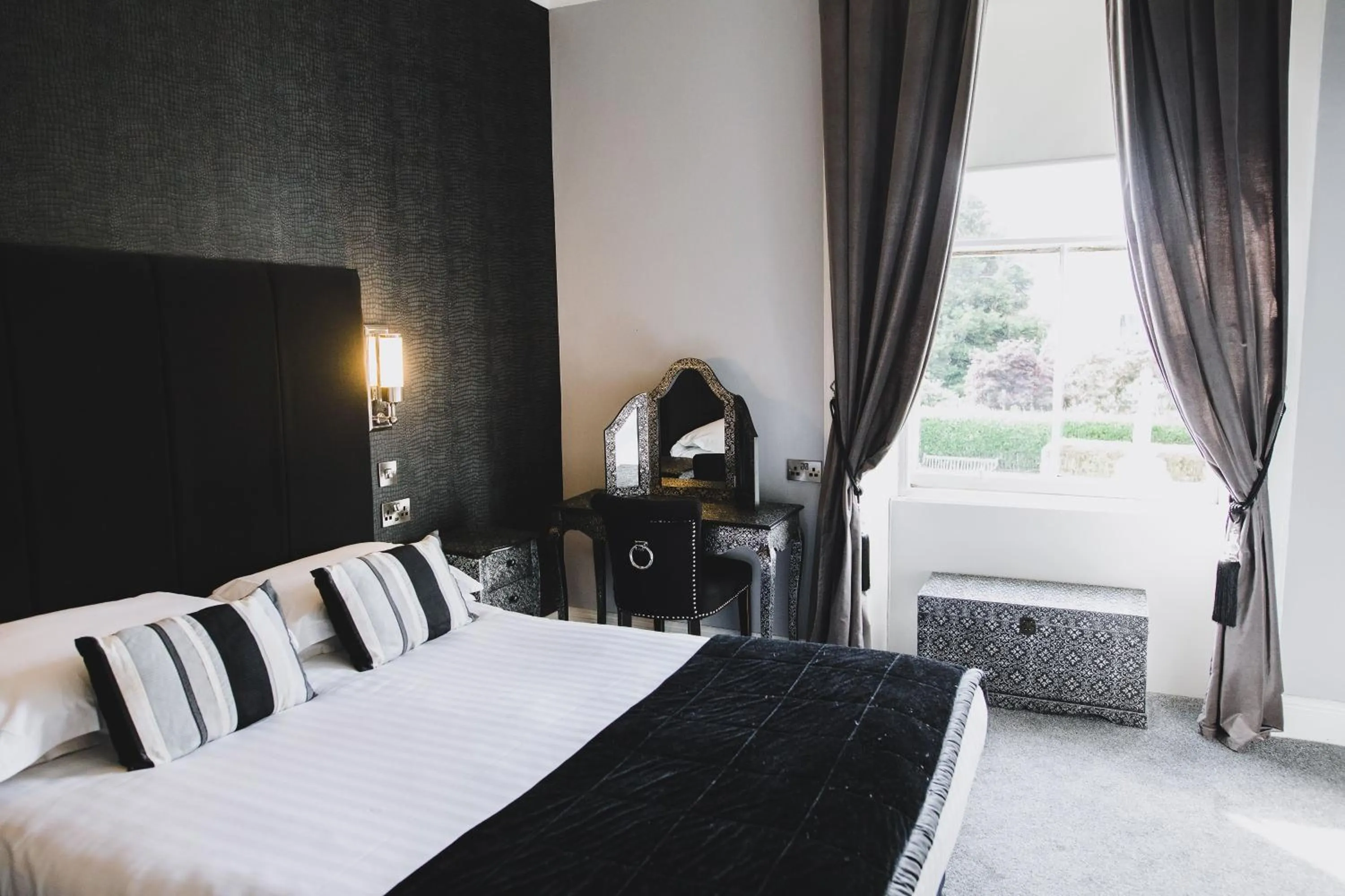 Bed in Chapel Cross Guesthouse