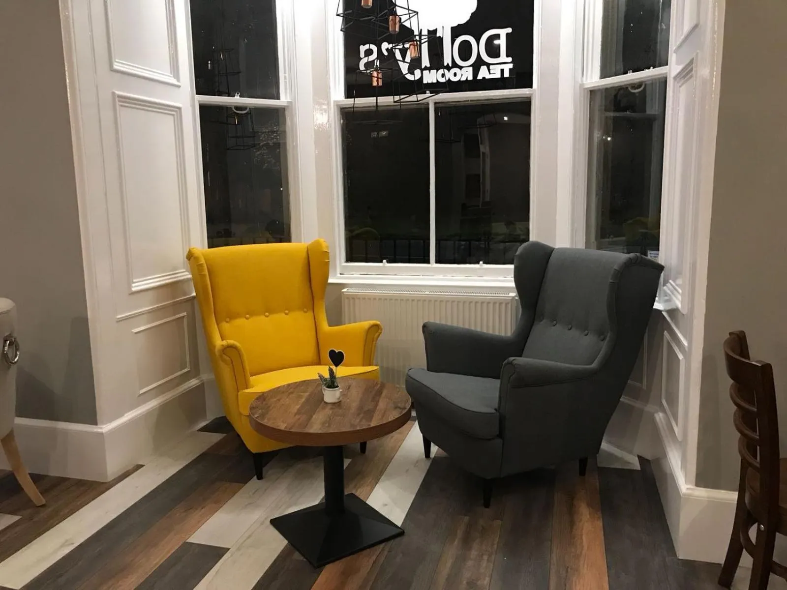 Restaurant/places to eat in Chapel Cross Guesthouse