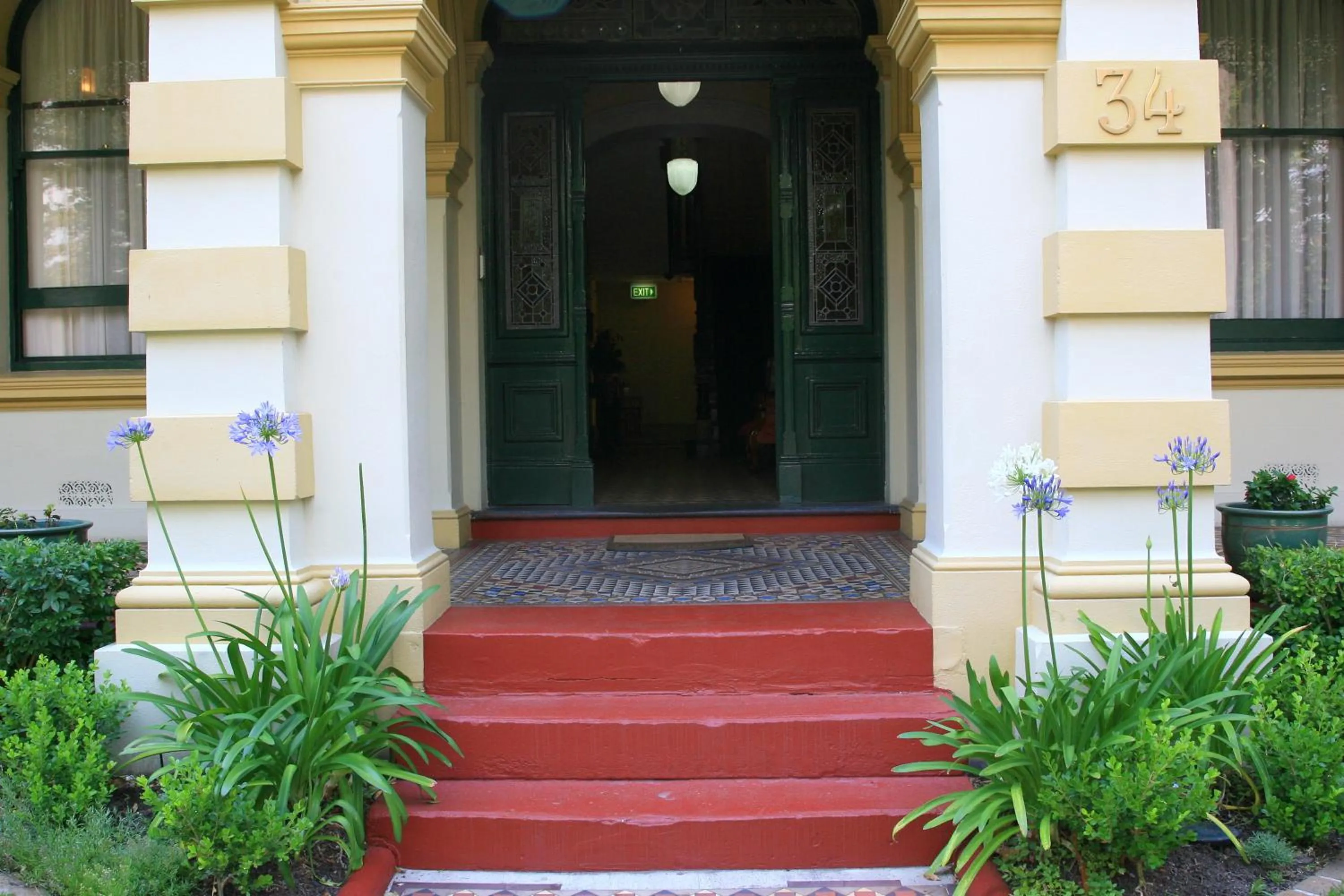 Facade/entrance in Avonmore On The Park Boutique Hotel