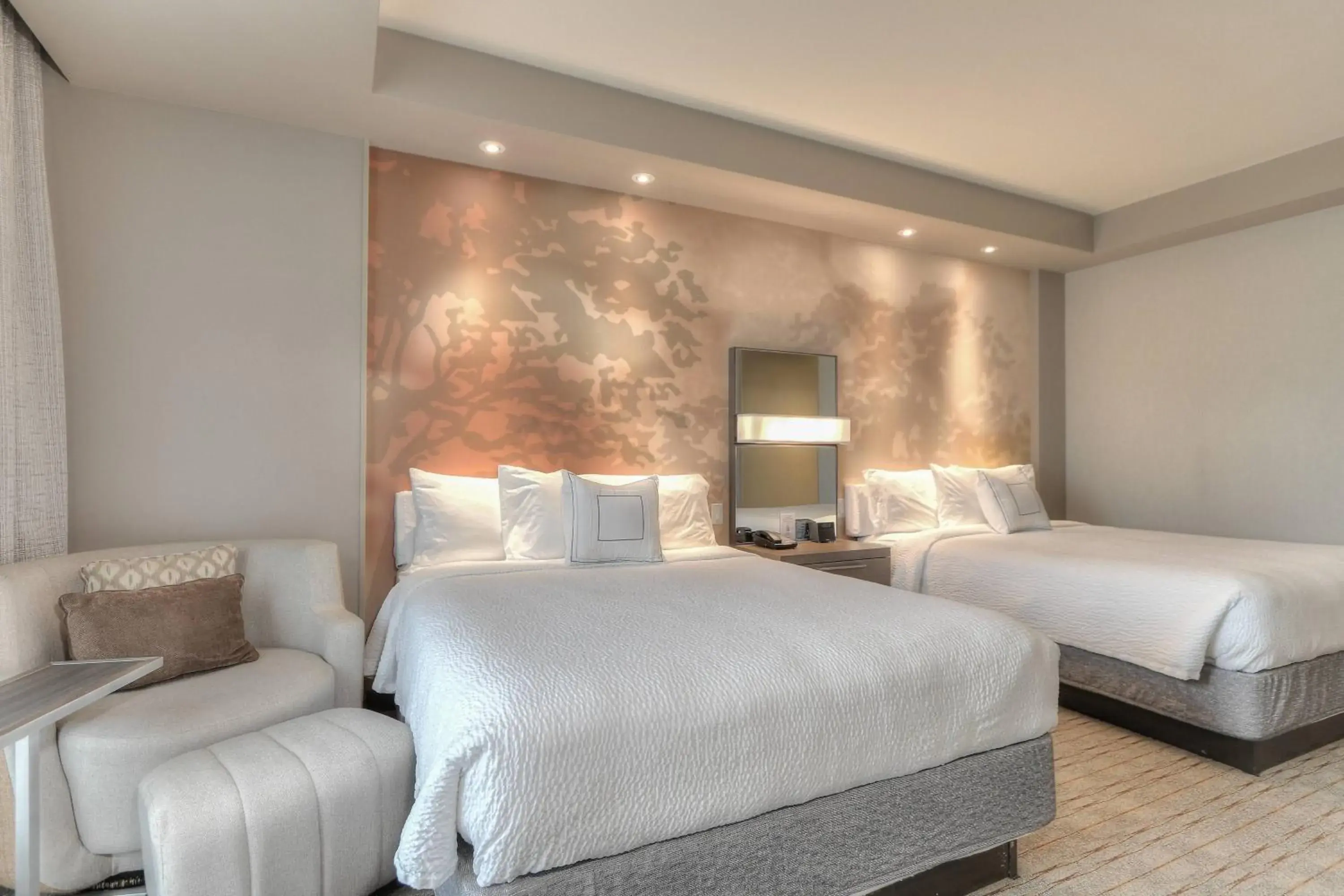 Queen Room with Roll-In Shower/Balcony/Mountain View - Mobility/Hearing Accessible in Courtyard by Marriott Pigeon Forge Queen Room with Roll-In Shower/Balcony/Mountain View - Mobility/Hearing Accessible in Courtyard by Marriott Pigeon Forge