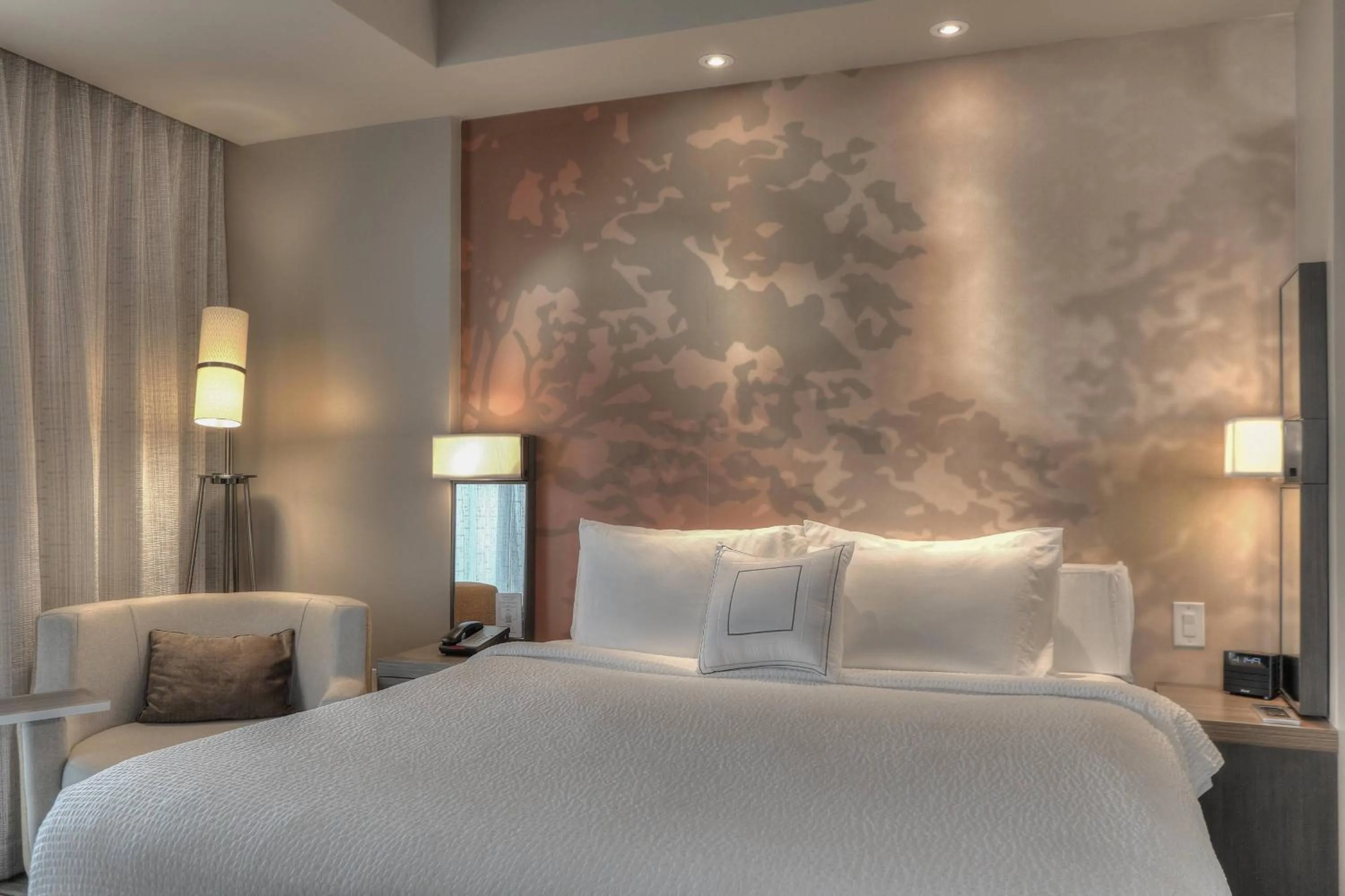 Bedroom, Bed in Courtyard by Marriott Pigeon Forge