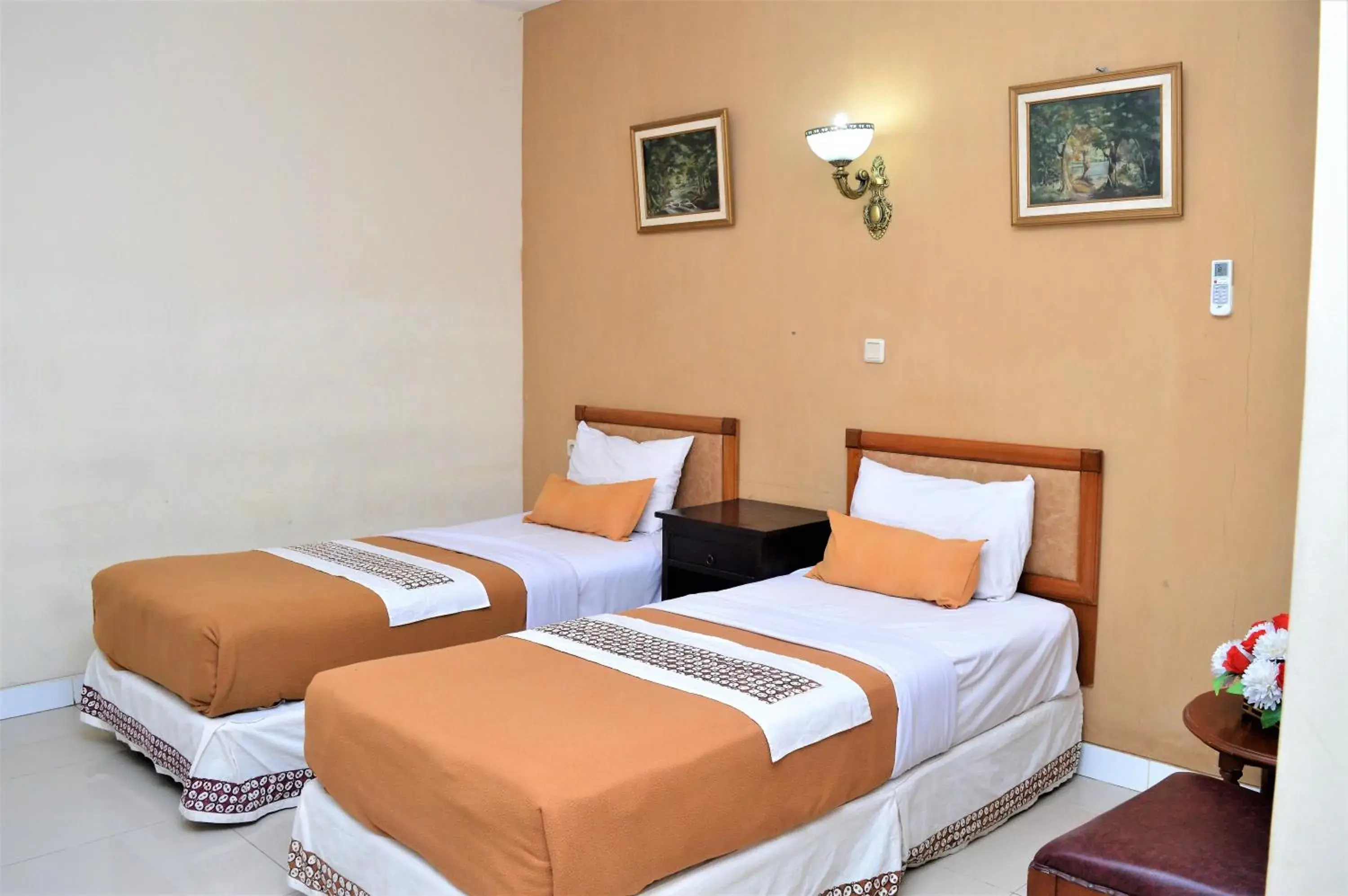 Twin Room in Hotel Mataram 2 Malioboro Twin Room in Hotel Mataram 2 Malioboro