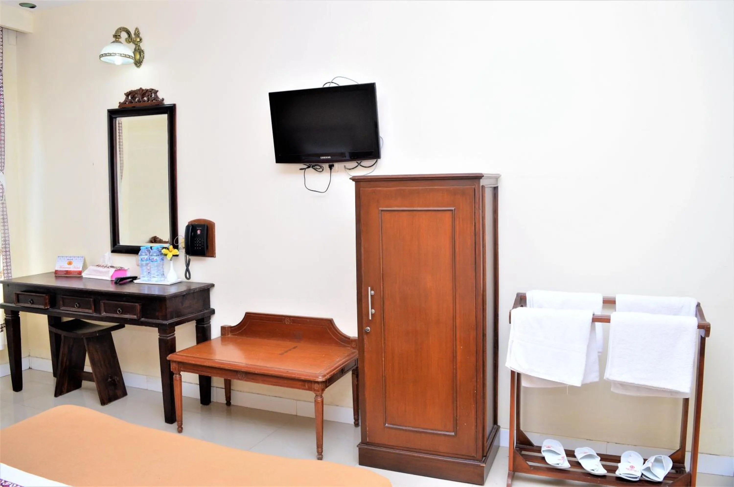 Bed in Hotel Mataram 2 Malioboro