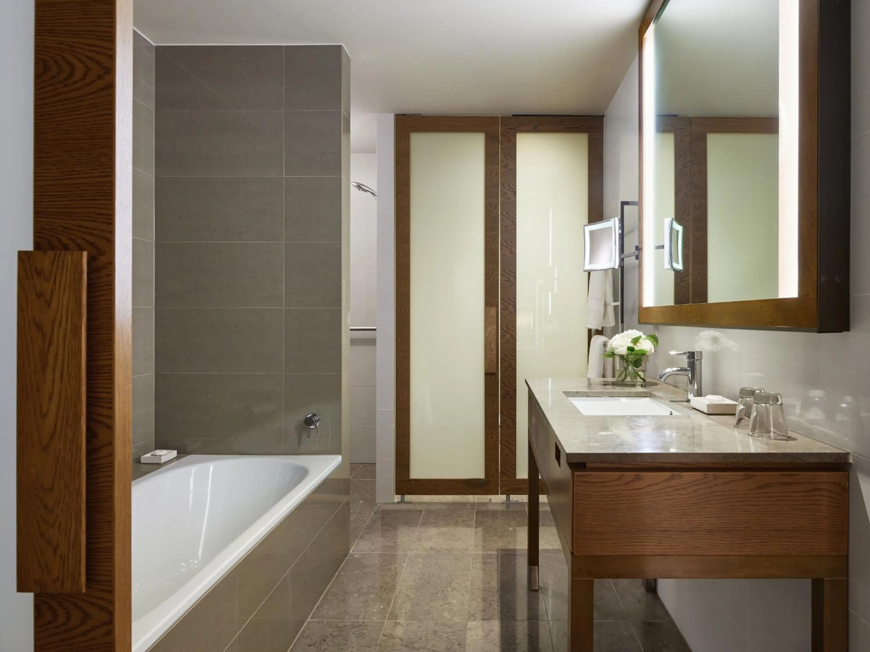 Bathroom in Pan Pacific Melbourne