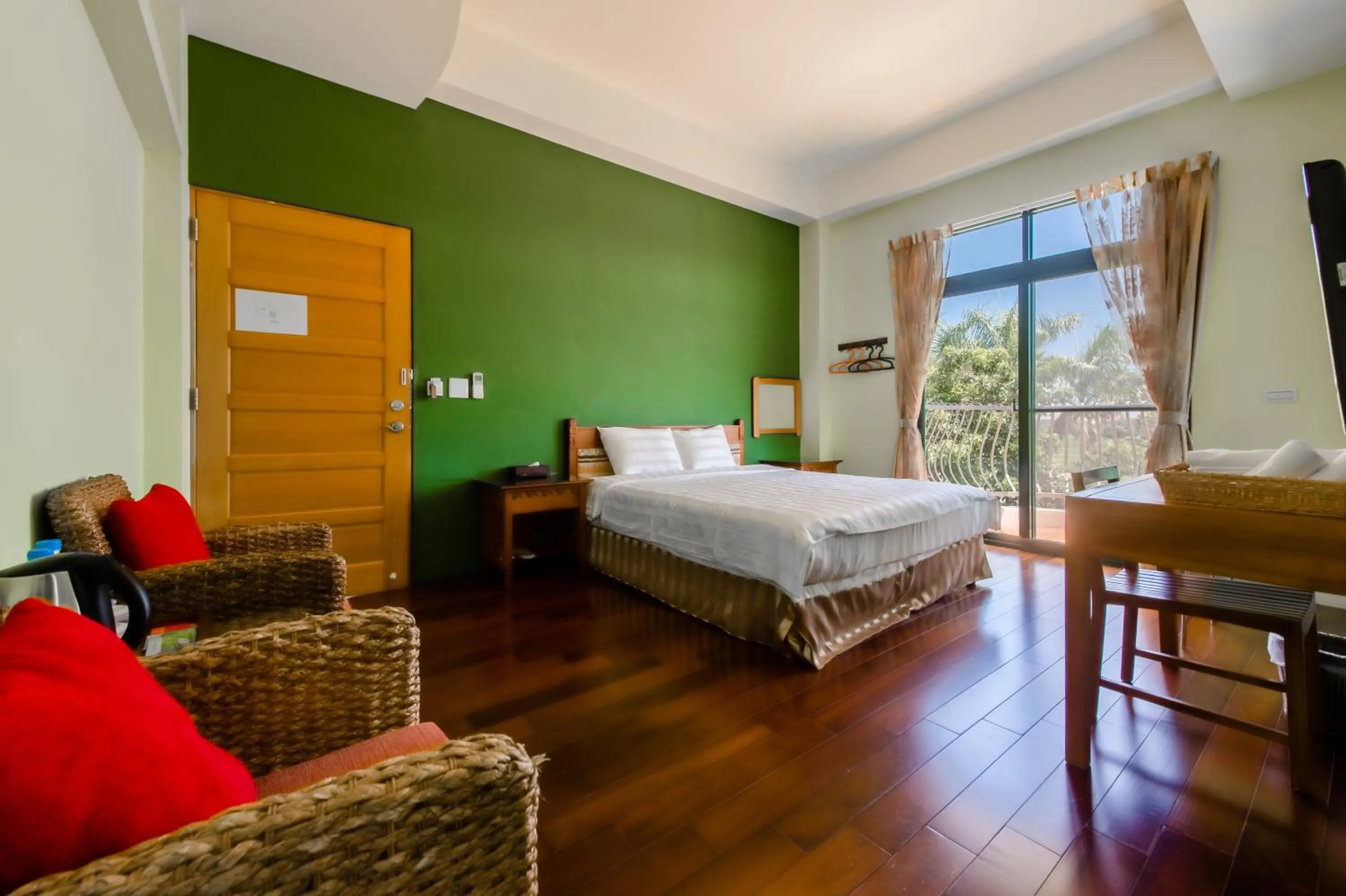 Bedroom, Bed in Summer Garden