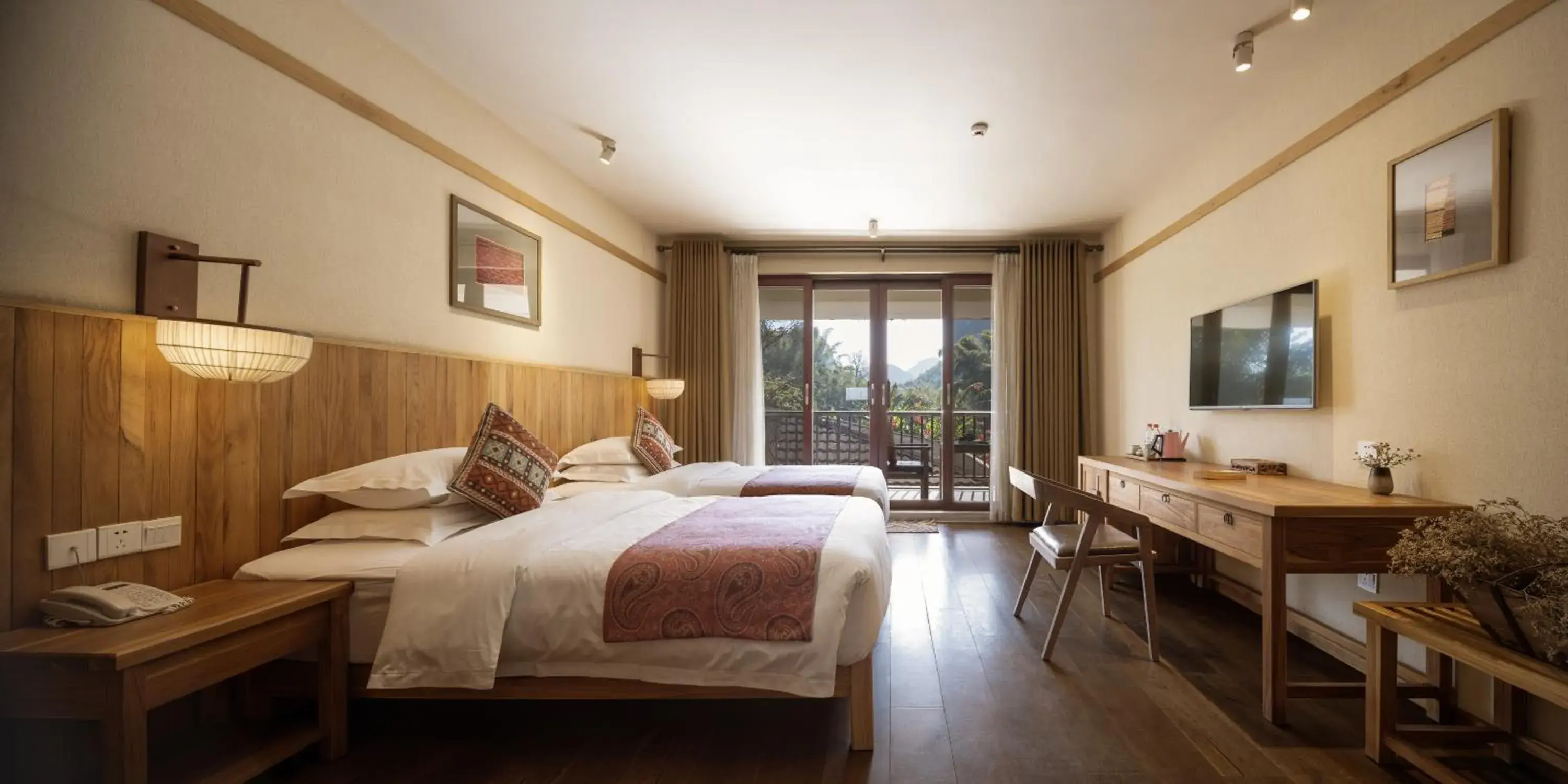 Twin Room with Balcony in Yangshuo The Apsara Lodge Twin Room with Balcony in Yangshuo The Apsara Lodge