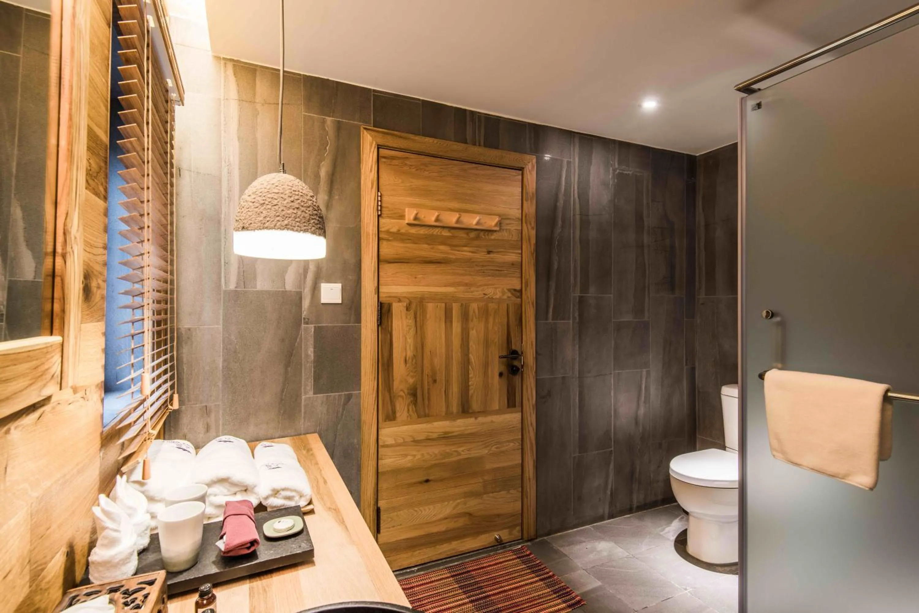 Shower in The Apsara Lodge