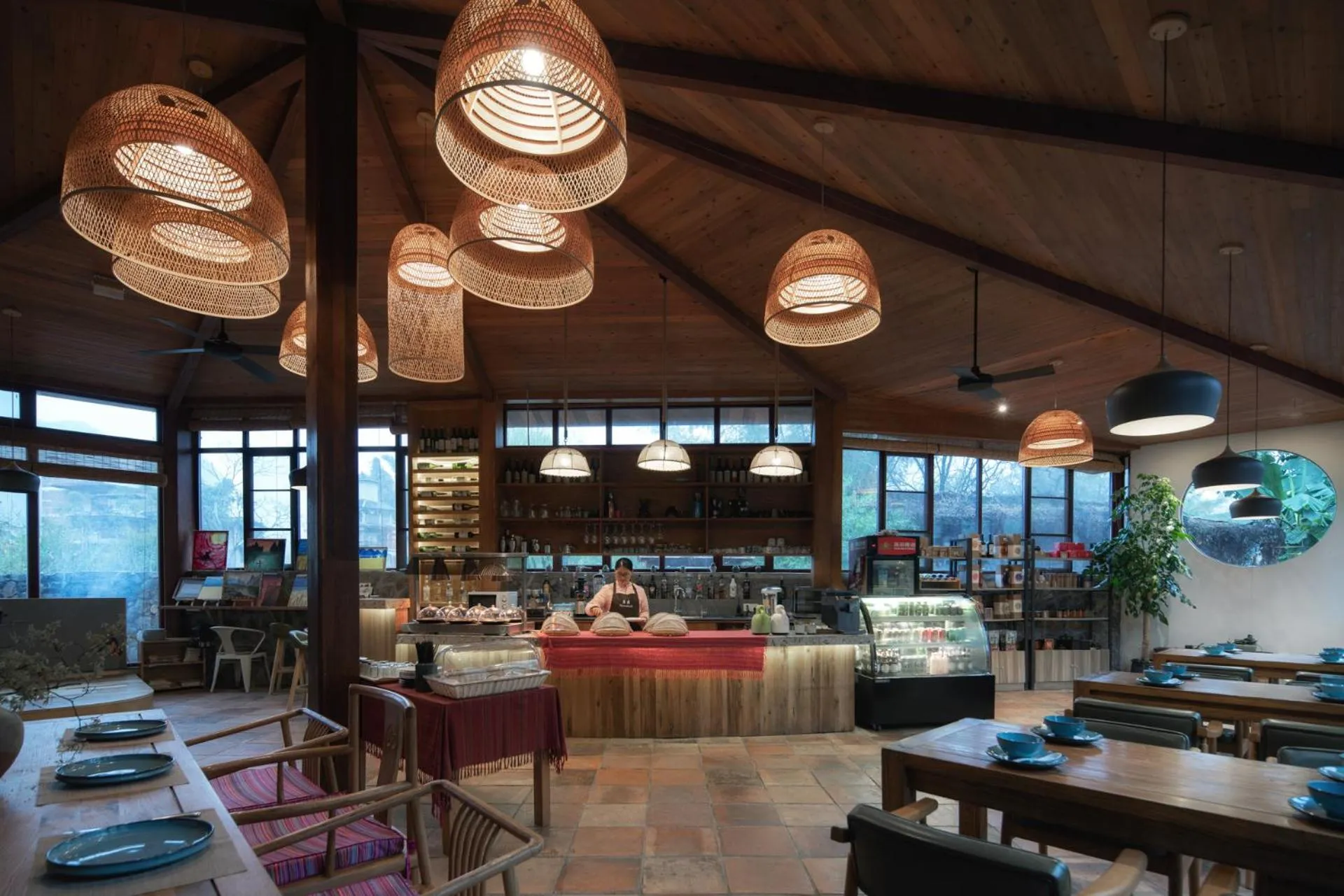 Restaurant/places to eat in The Apsara Lodge