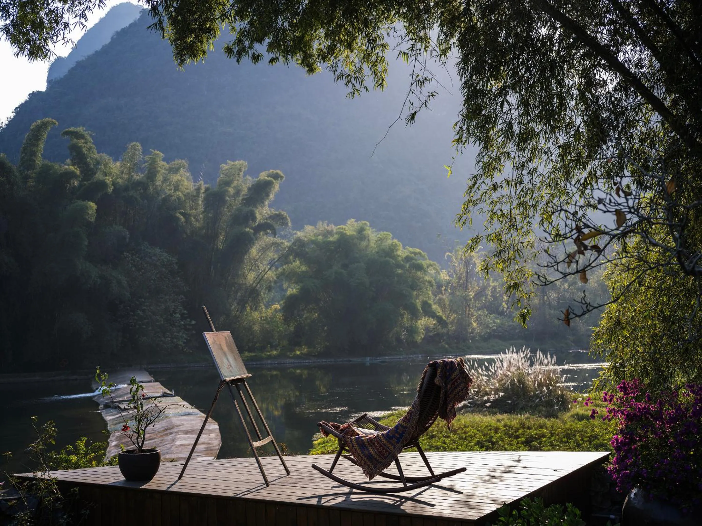Garden in Yangshuo The Apsara Lodge