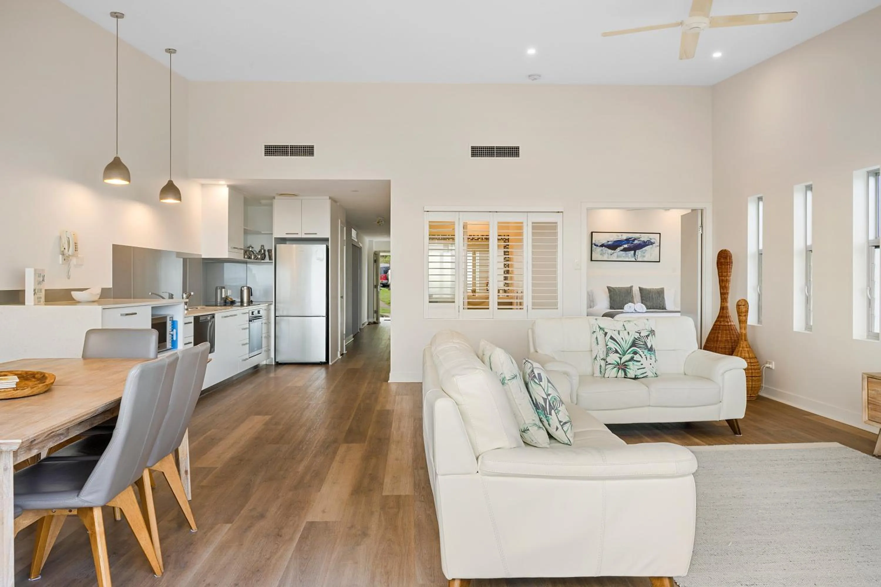 Living room in Rainbow Ocean Palms Resort