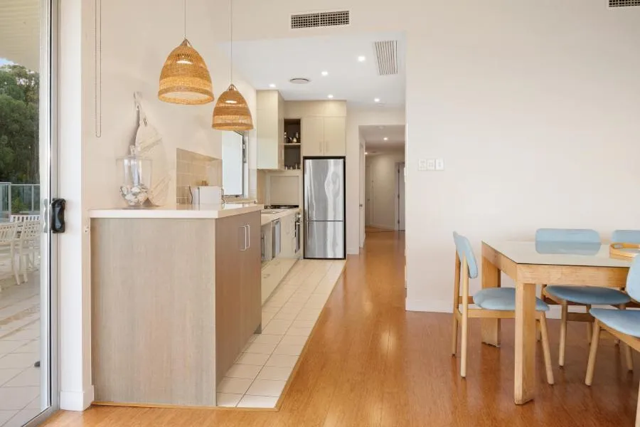 Kitchen or kitchenette in Rainbow Ocean Palms Resort