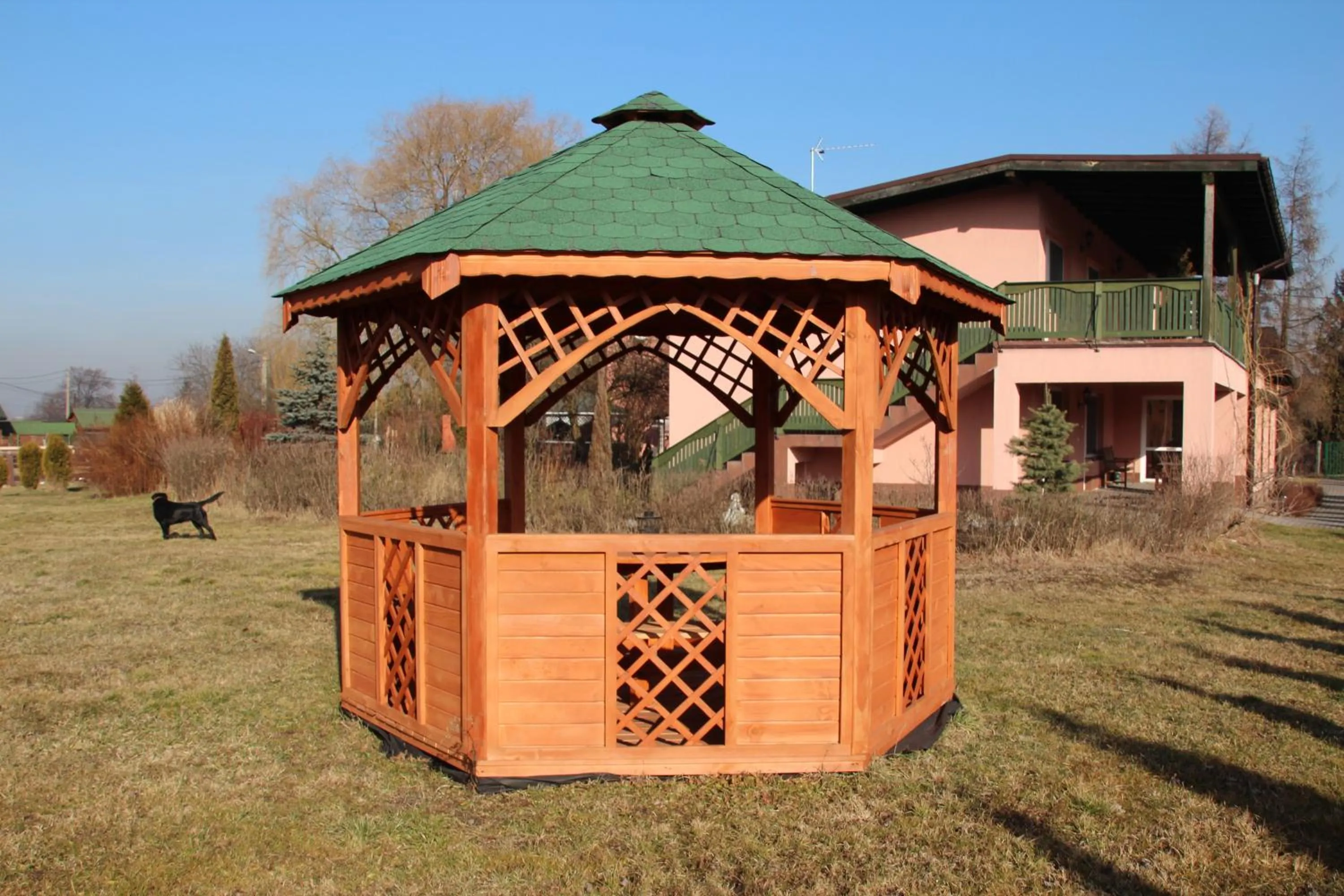 Area and facilities in W Starym Ogrodnictwie