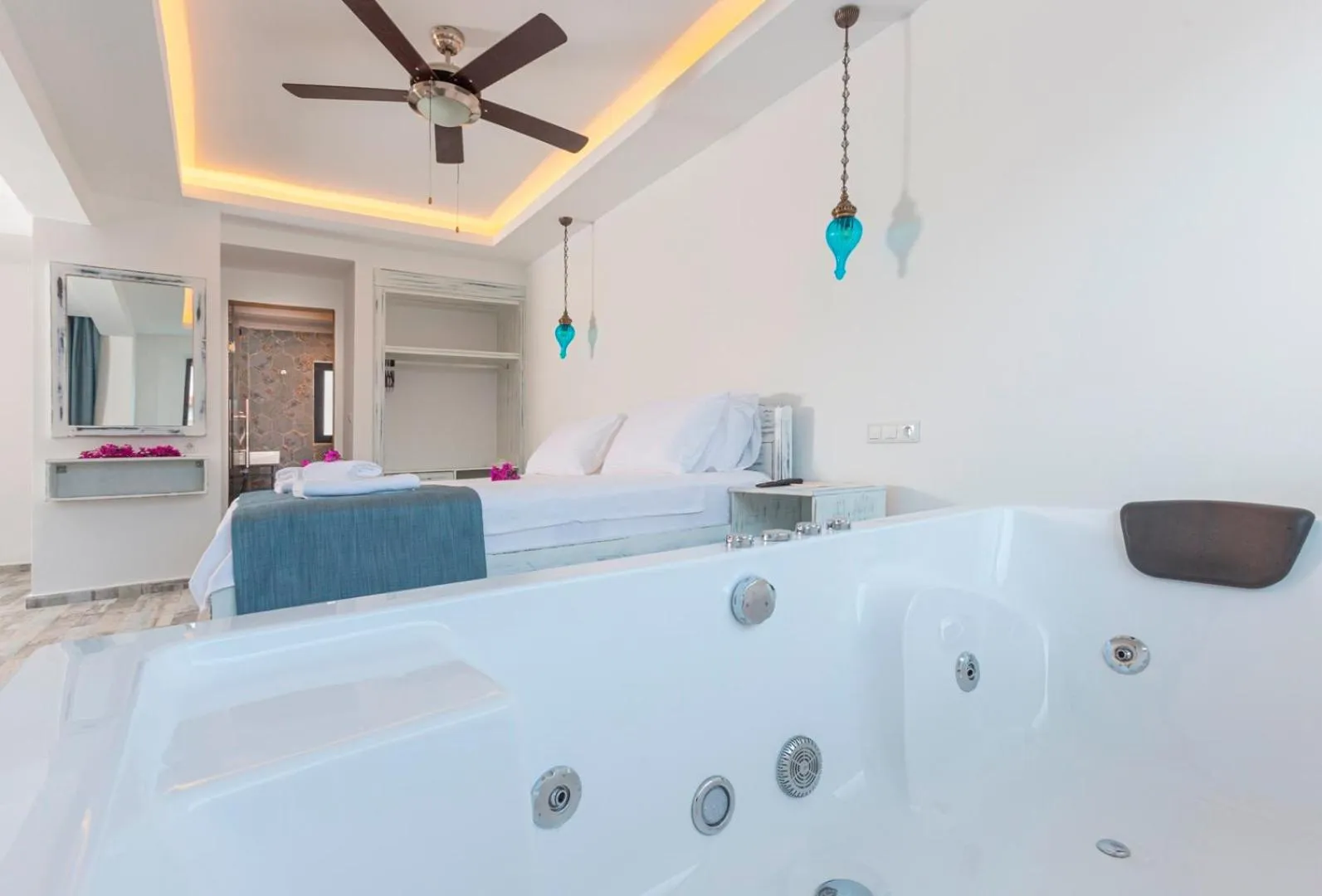 Decorative detail, Bed in Payam Hotel