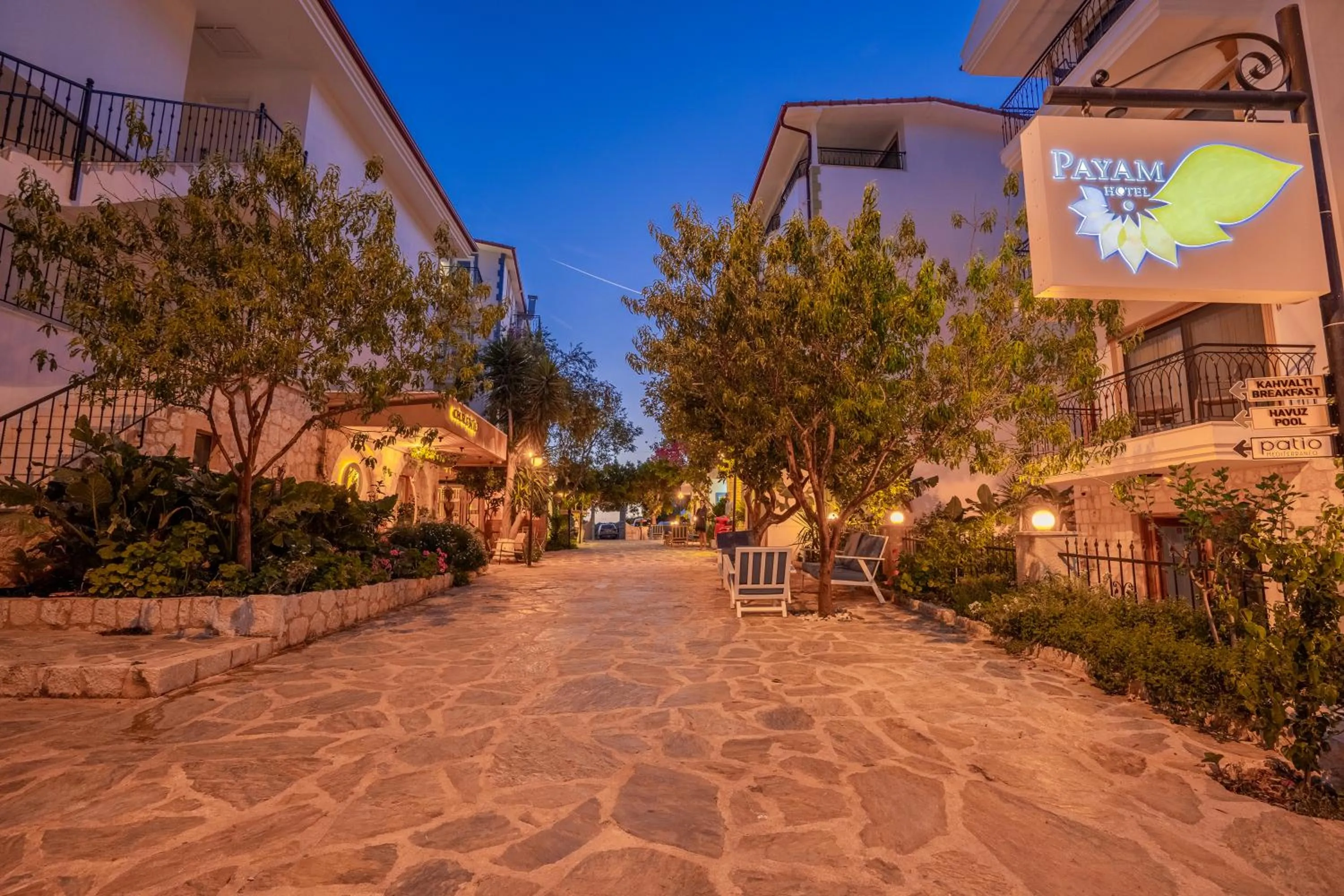 Inner courtyard view in Payam Hotel