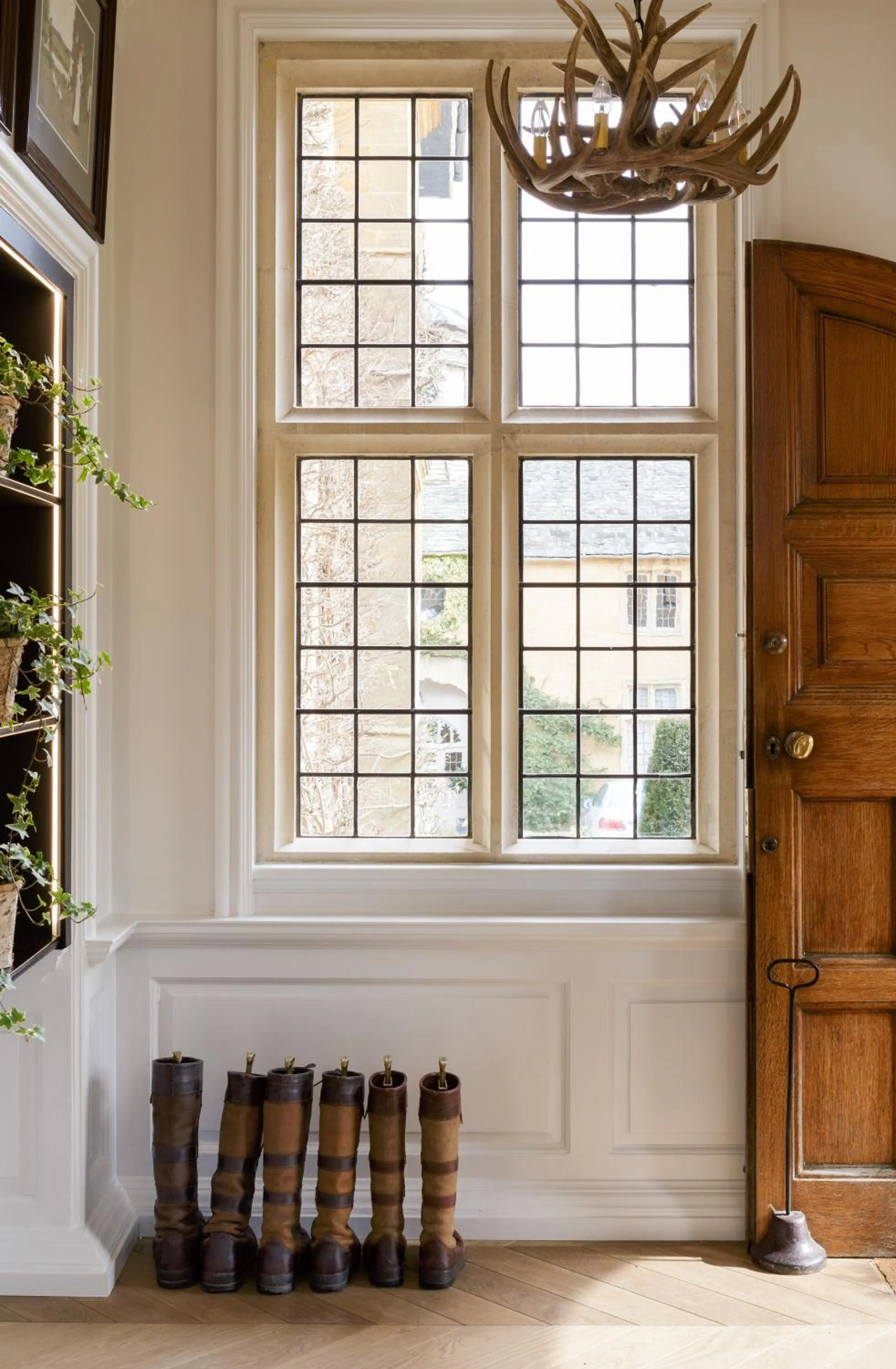 Lobby or reception in The Slaughters Manor House