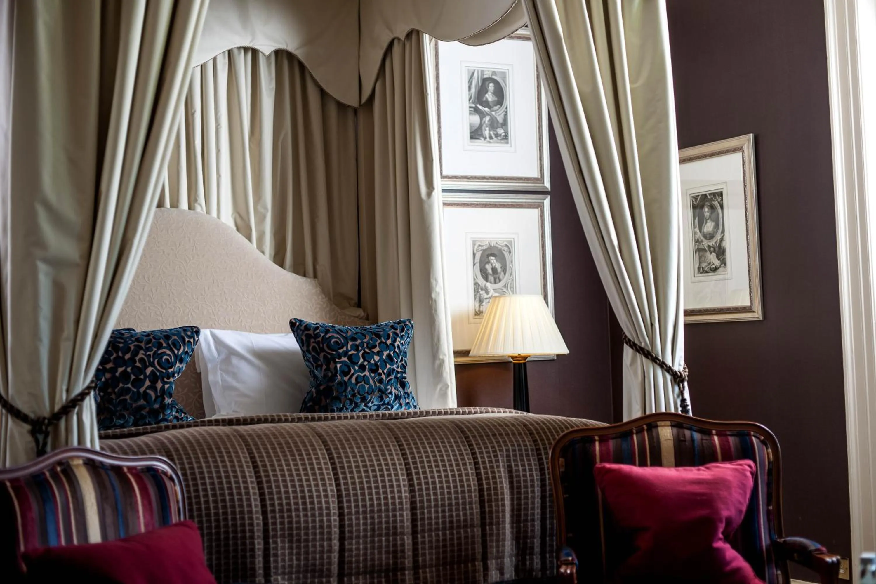 Bedroom in The Slaughters Manor House