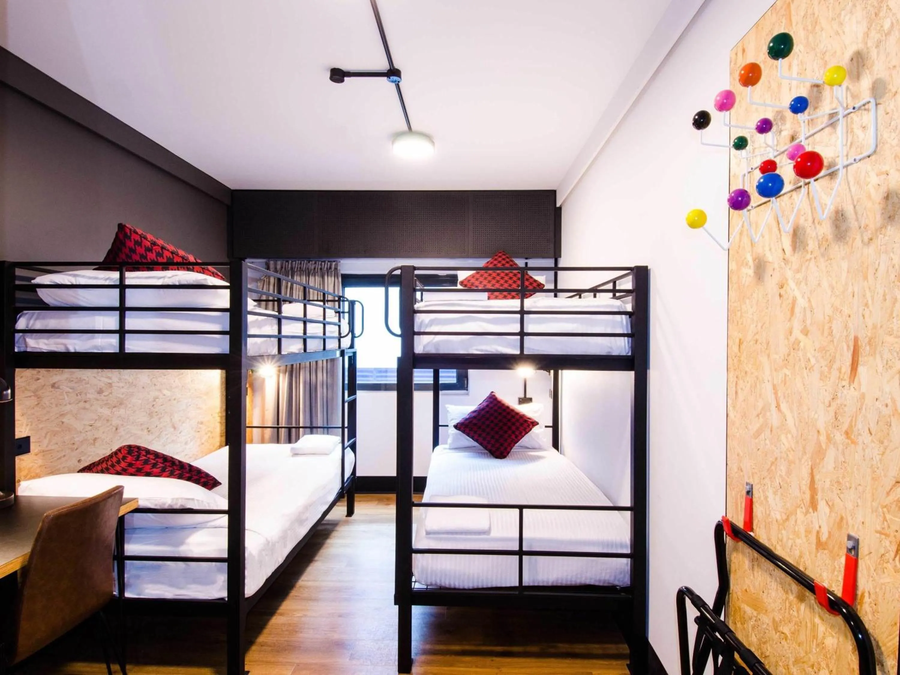 Bedroom, Bed in ibis budget Sydney East