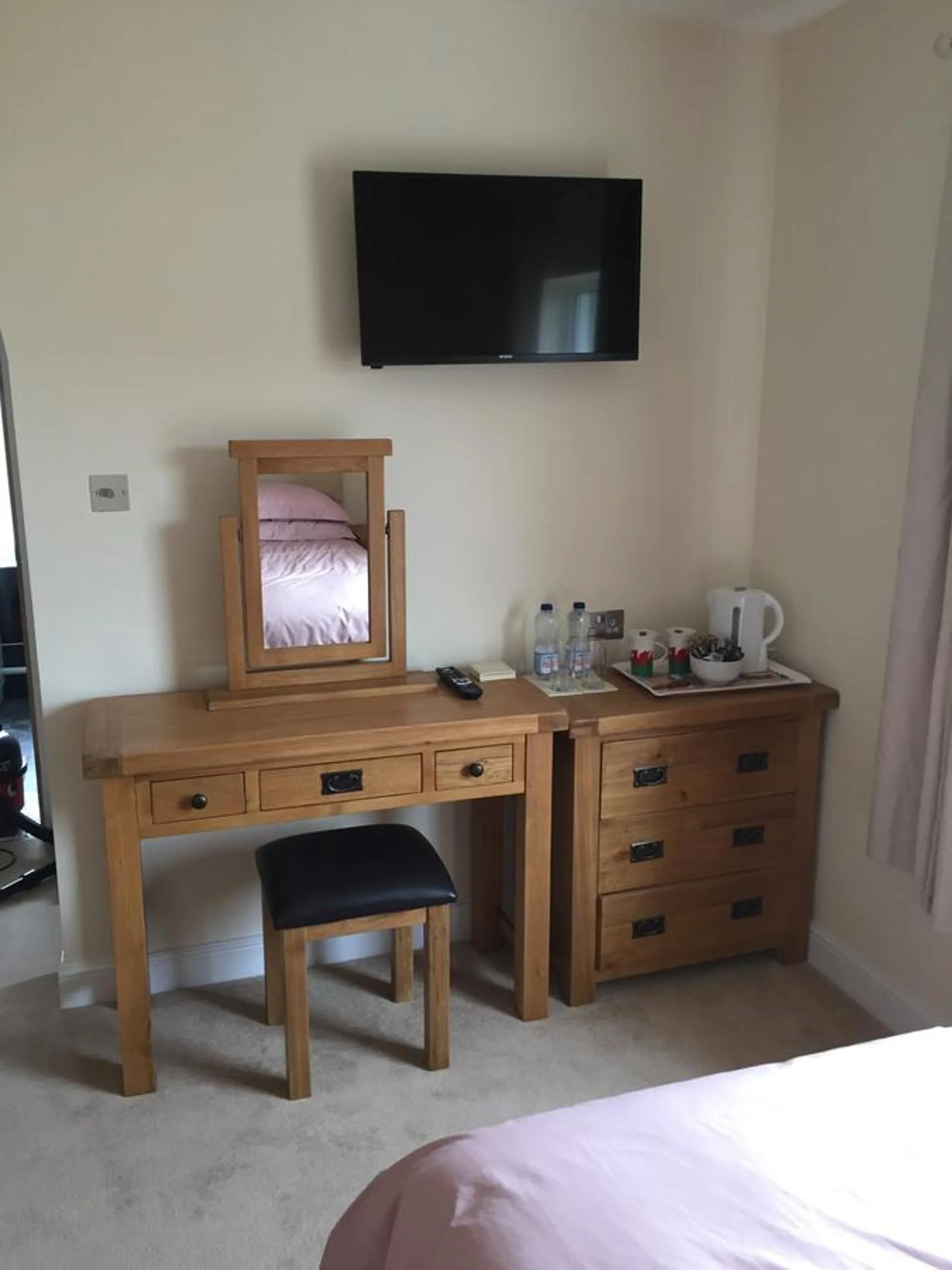 Decorative detail, Bed in Bryn Derwen