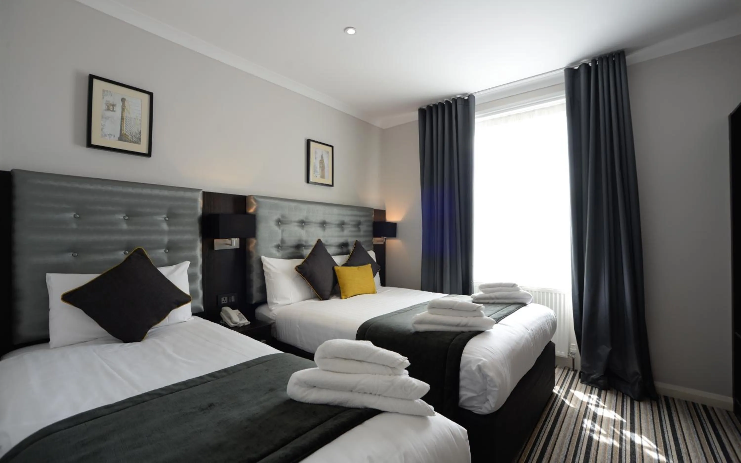 Photo of the whole room, Bed in The 29 London